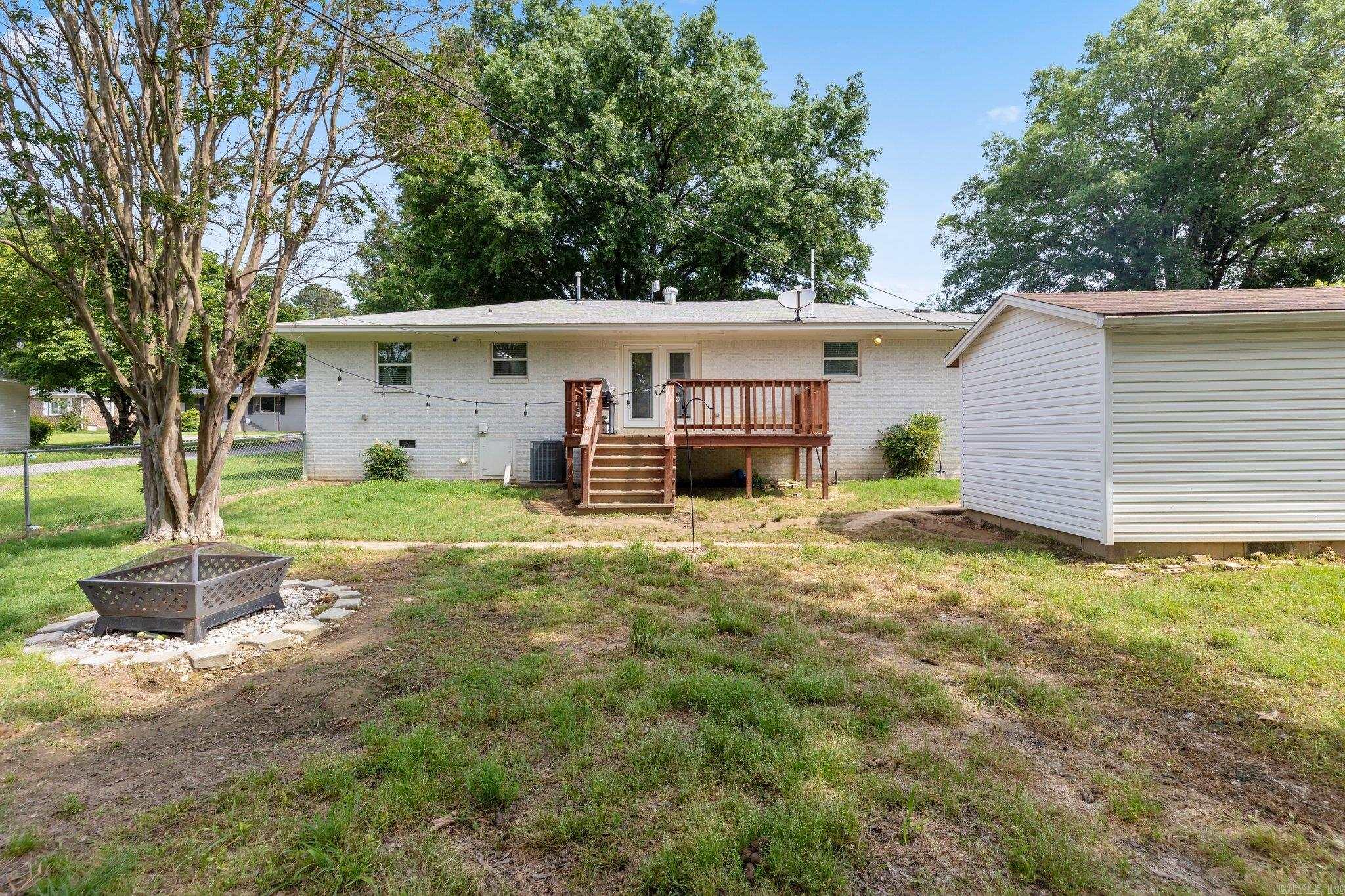 Holloway Replat South Hwy - Residential