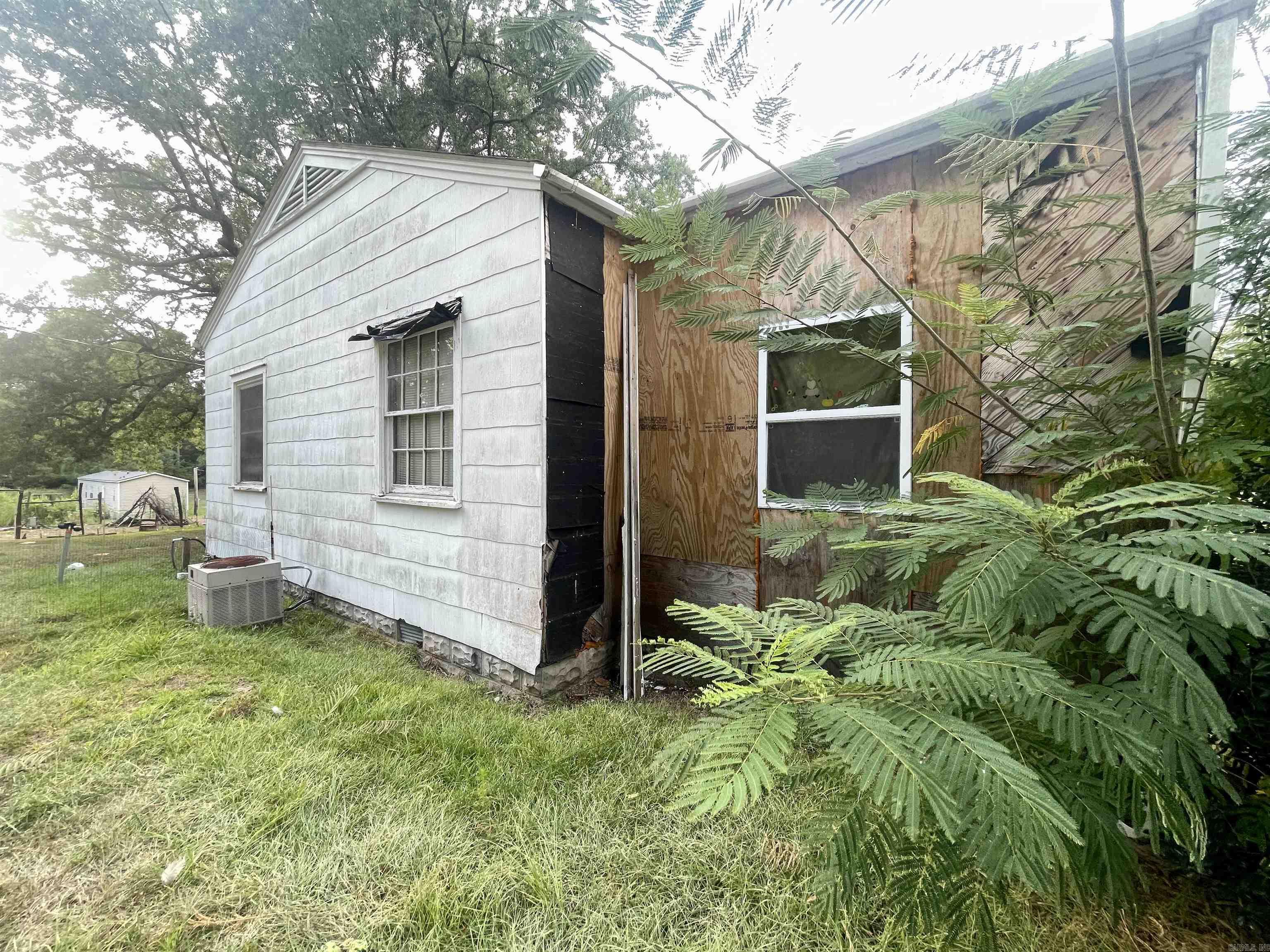 Metes & Bounds - Residential