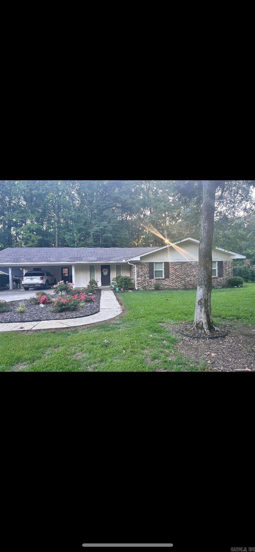 Great house on Browning Drive.