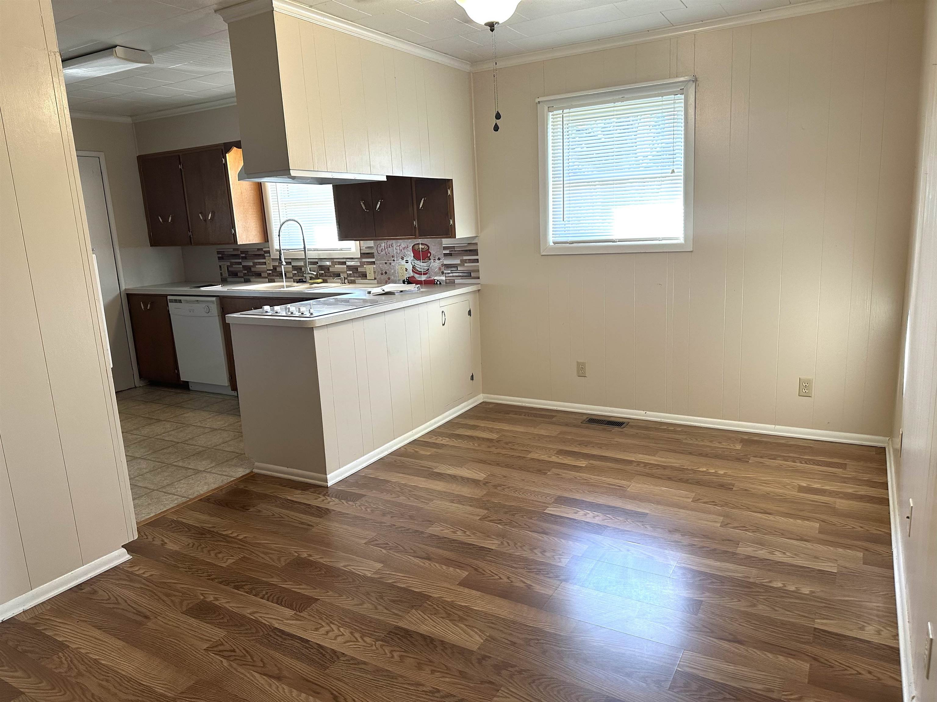 Meadowbrook #2 - Residential Lease