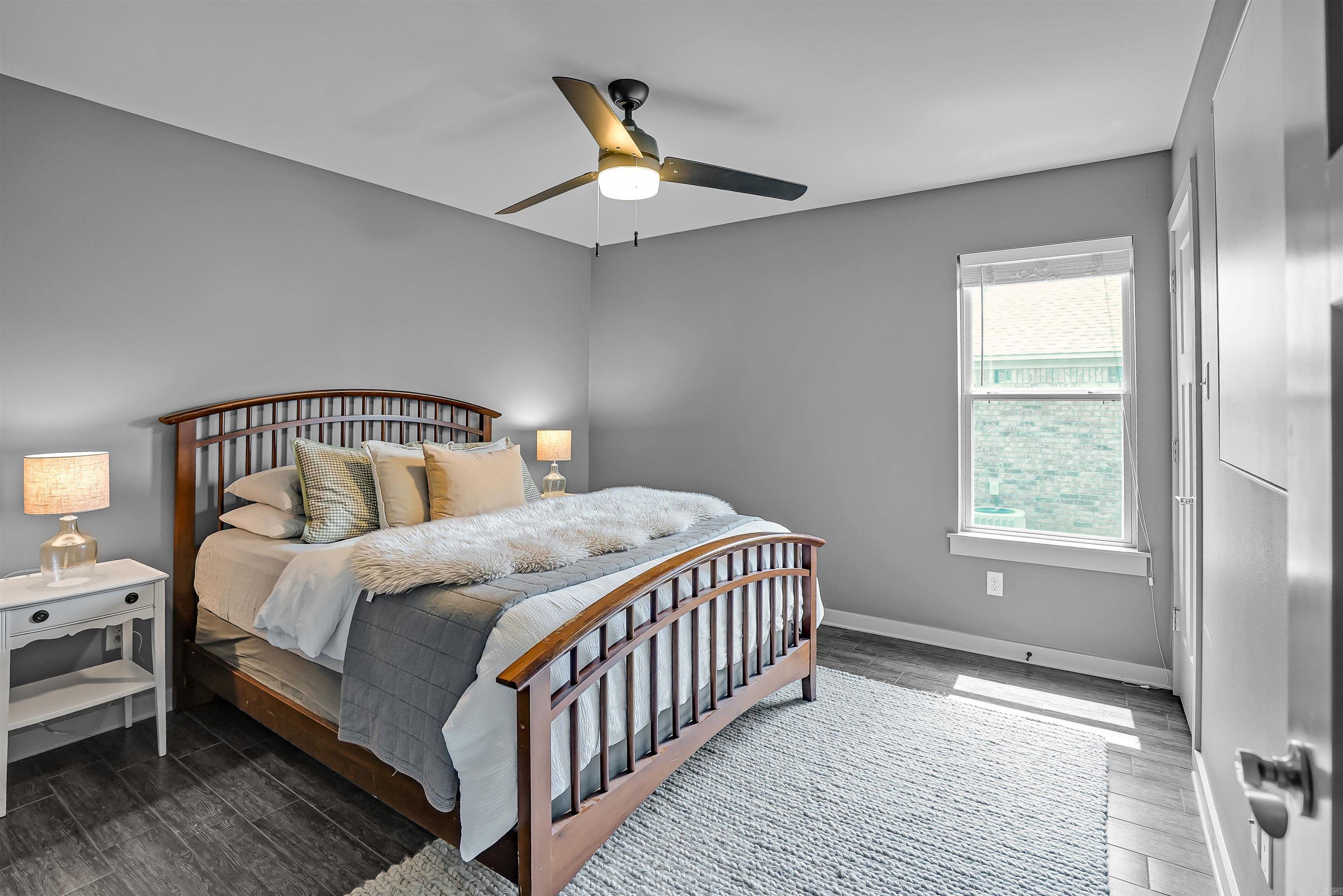 STONEHENGE PLACE - Residential