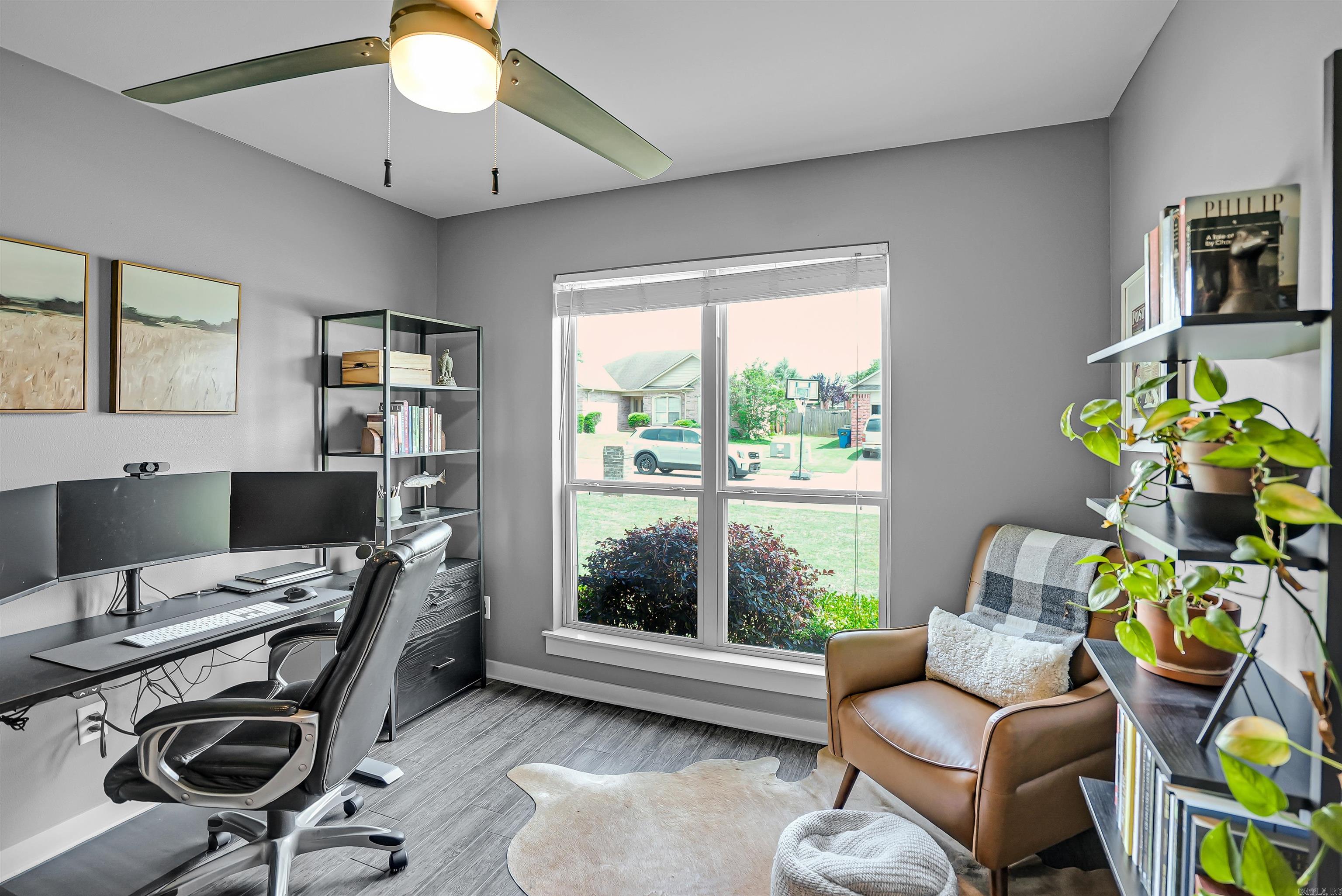 STONEHENGE PLACE - Residential