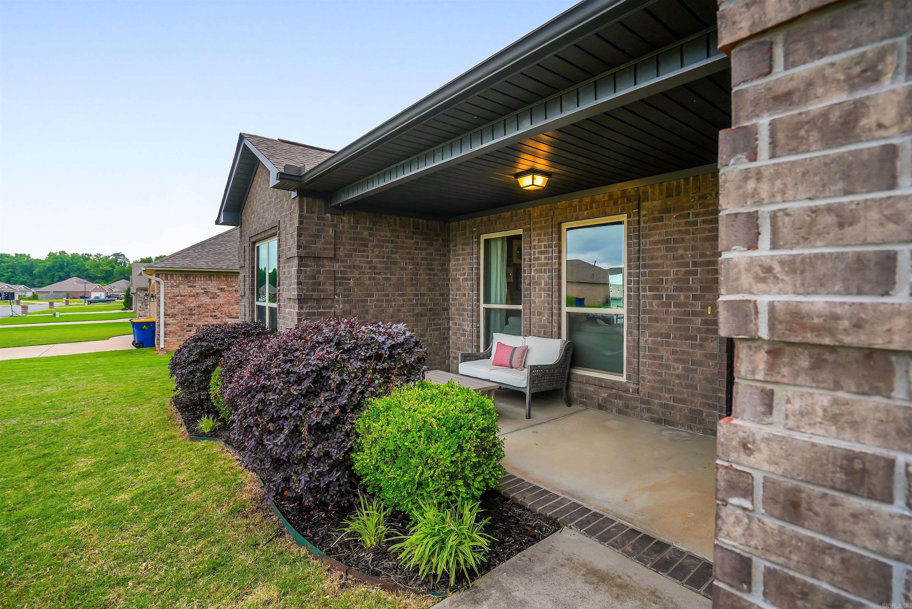 STONEHENGE PLACE - Residential