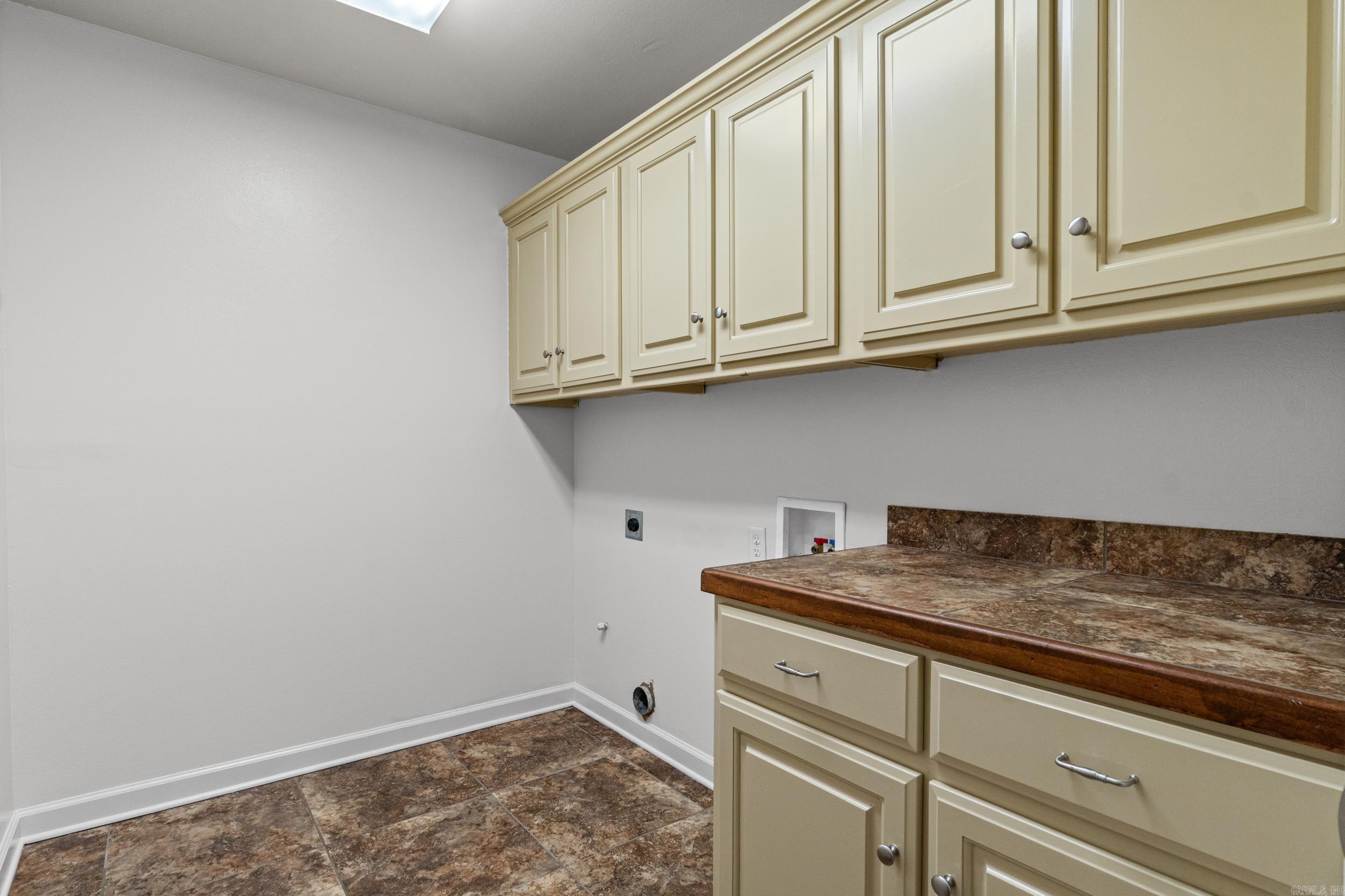 COUNTRY CLUB OF AR THE PH XXIII - Residential