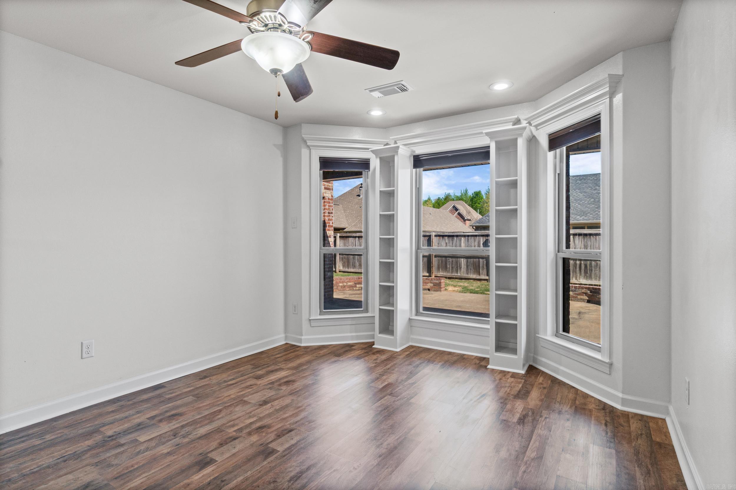 COUNTRY CLUB OF AR THE PH XXIII - Residential