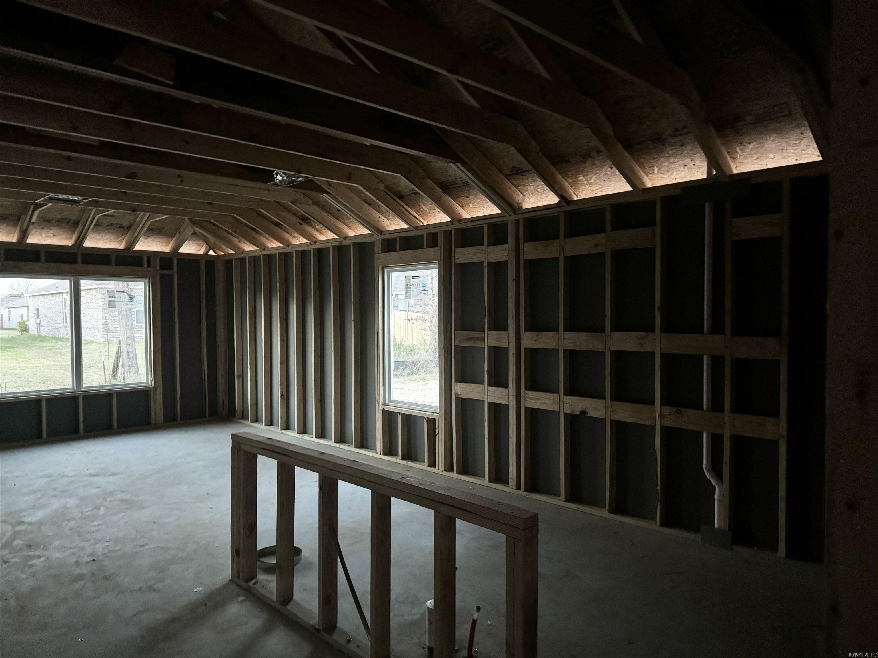 COUNTRY CLUB OF ARK THE - Residential