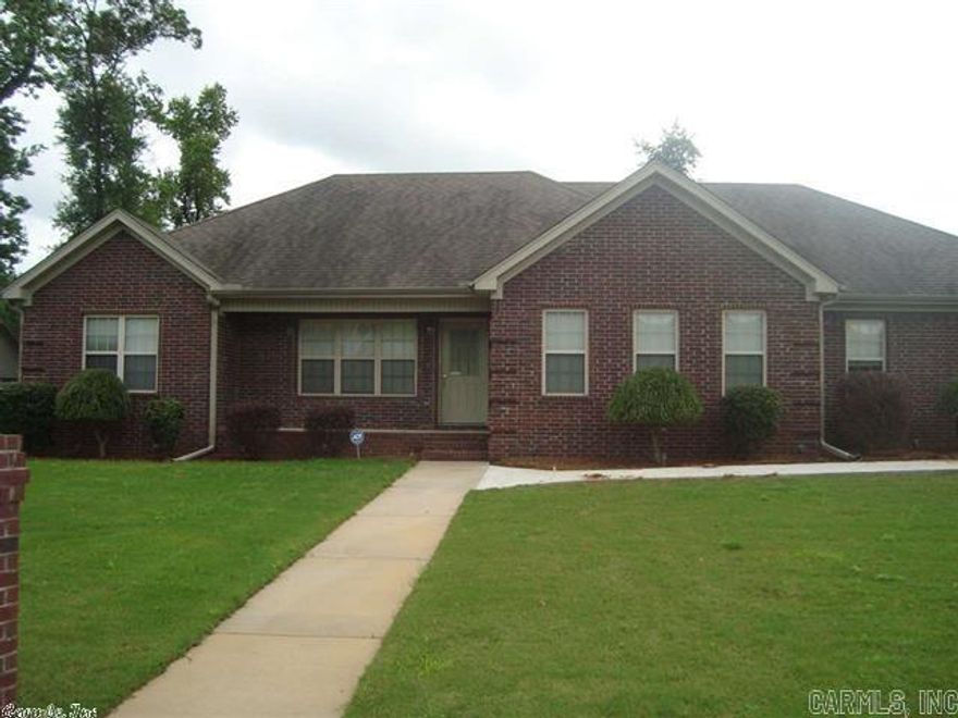 Awesome 3 bedroom 2 bath home with office/exercise room. Vaulted ceiling. Fenced in back yard. Fireplace in living area, huge kitchen for family. Jetted tub in Master with his and her closet. Immaculate is the only word to describe this home.