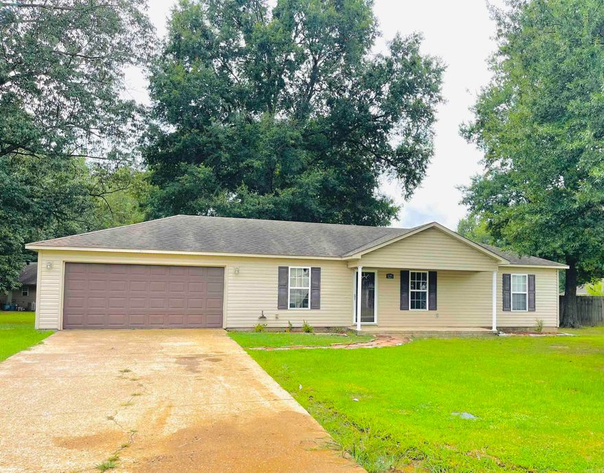 Welcome to this cozy 3 bed 2 bath home nestled at the end of a cul-de-sac. This home sits on a large corner lot and is conveniently located just a few blocks over from Brookland school! This home features an open concept kitchen, dining and living area. You will also find a large laundry / mud room upon entering through the garage which makes it perfect to kick off those muddy shoes before entering the main part of the home! This home also features a large privacy fenced back yard with plenty of summer time left to enjoy it!