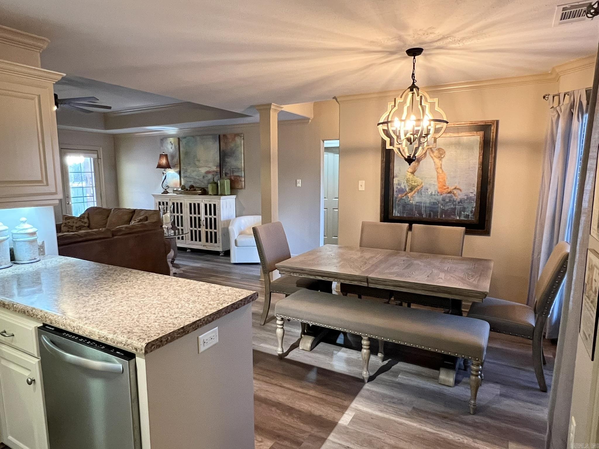 BRENTWOOD - Residential