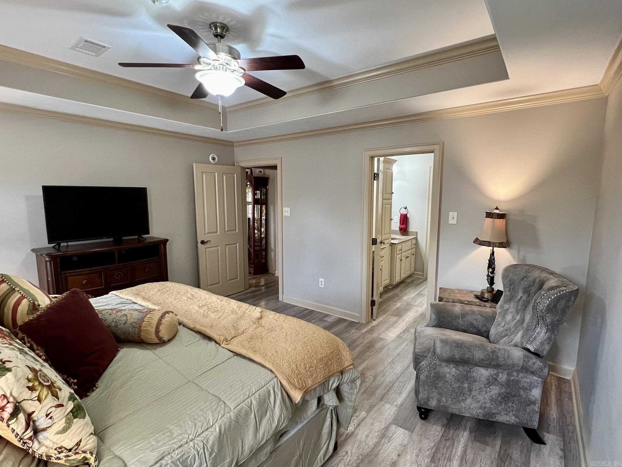 BRENTWOOD - Residential