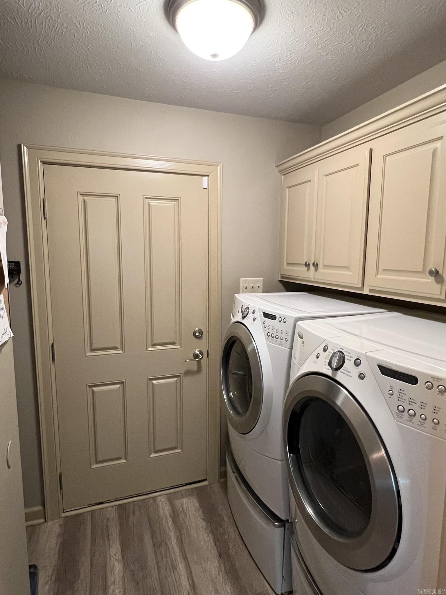 BRENTWOOD - Residential