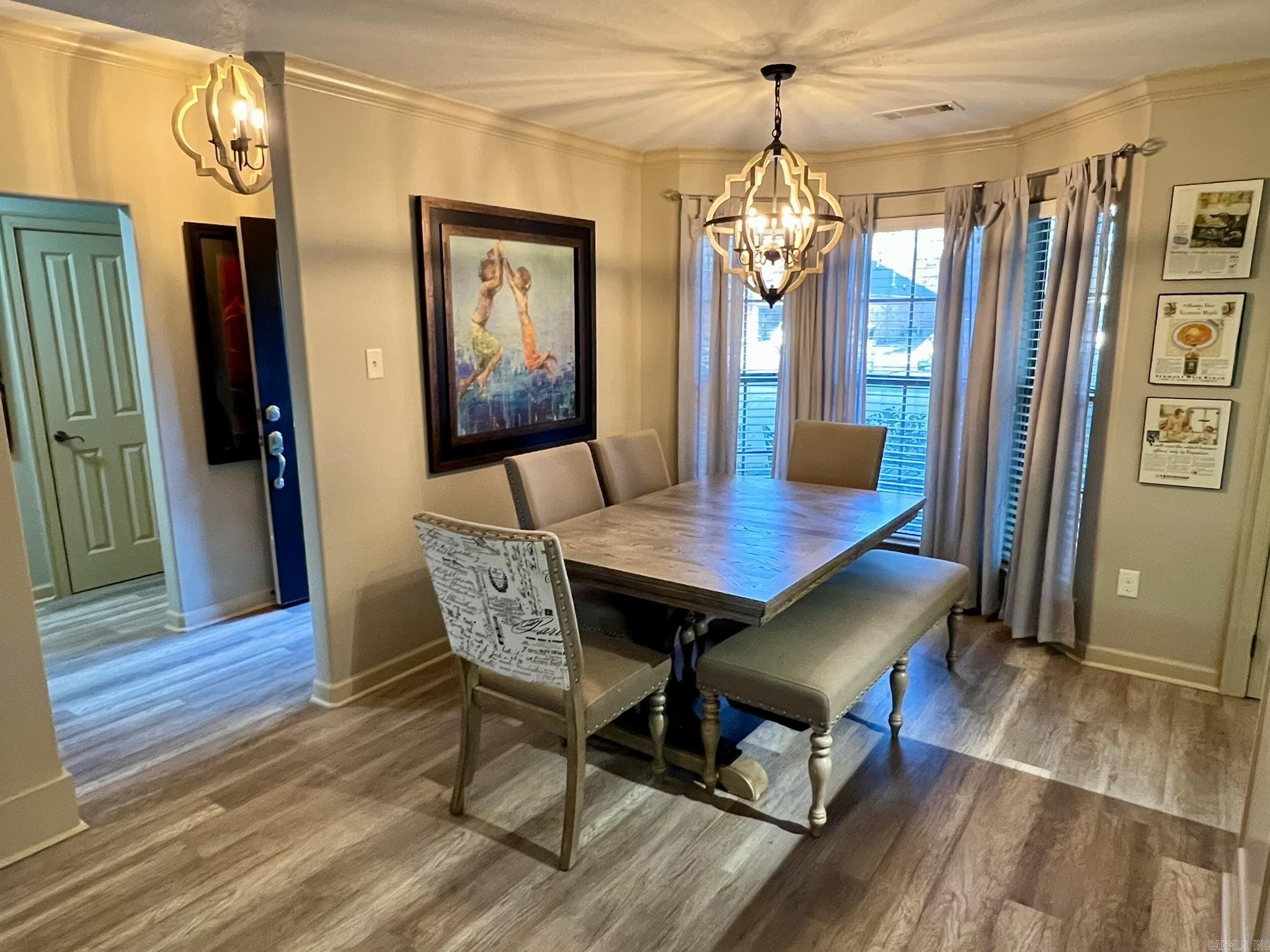 BRENTWOOD - Residential