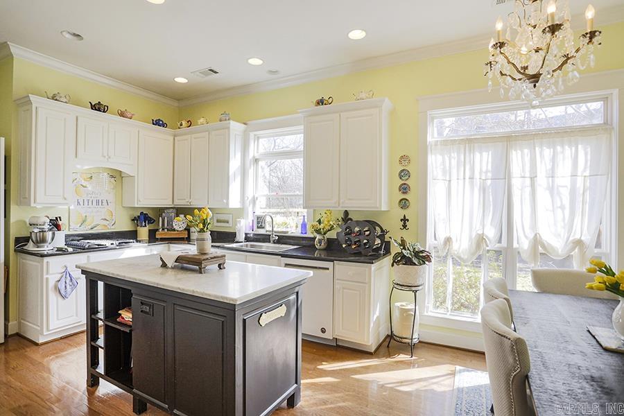 BRODIE CREEK COMMUNITY - Residential