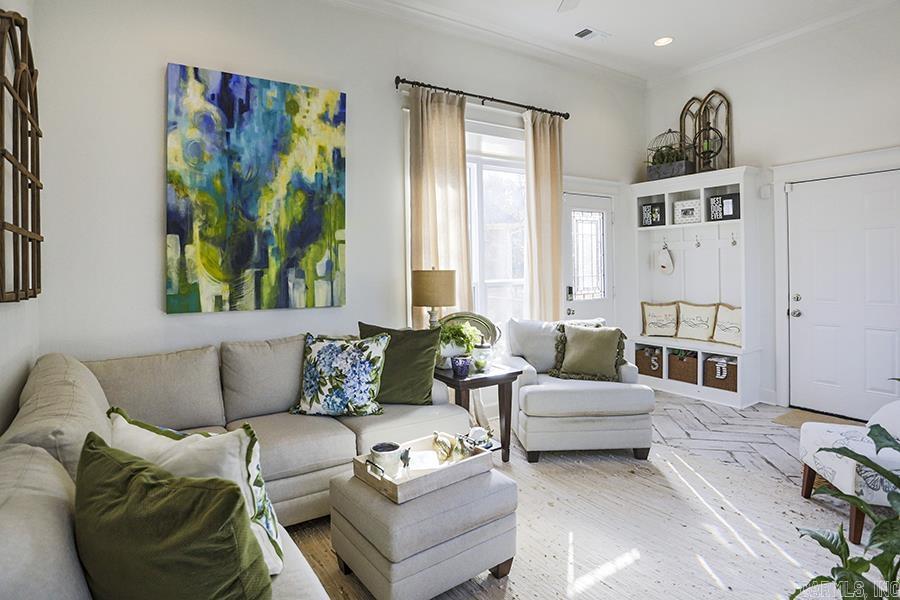 BRODIE CREEK COMMUNITY - Residential