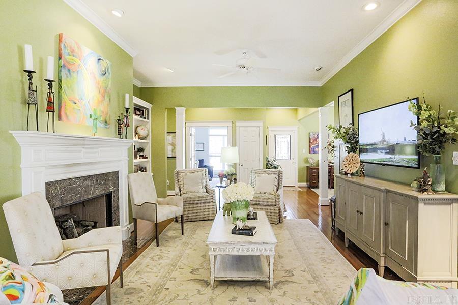 BRODIE CREEK COMMUNITY - Residential