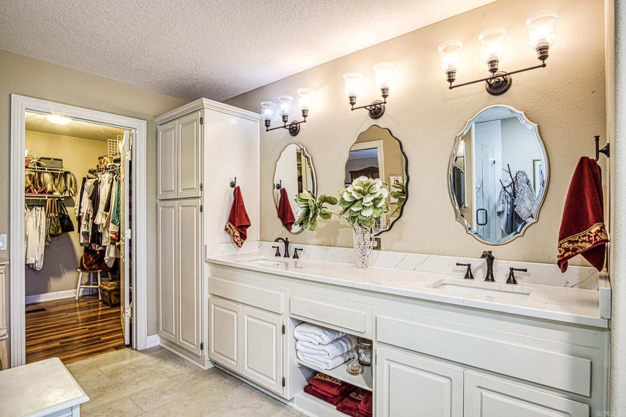 BALTANAS - Residential