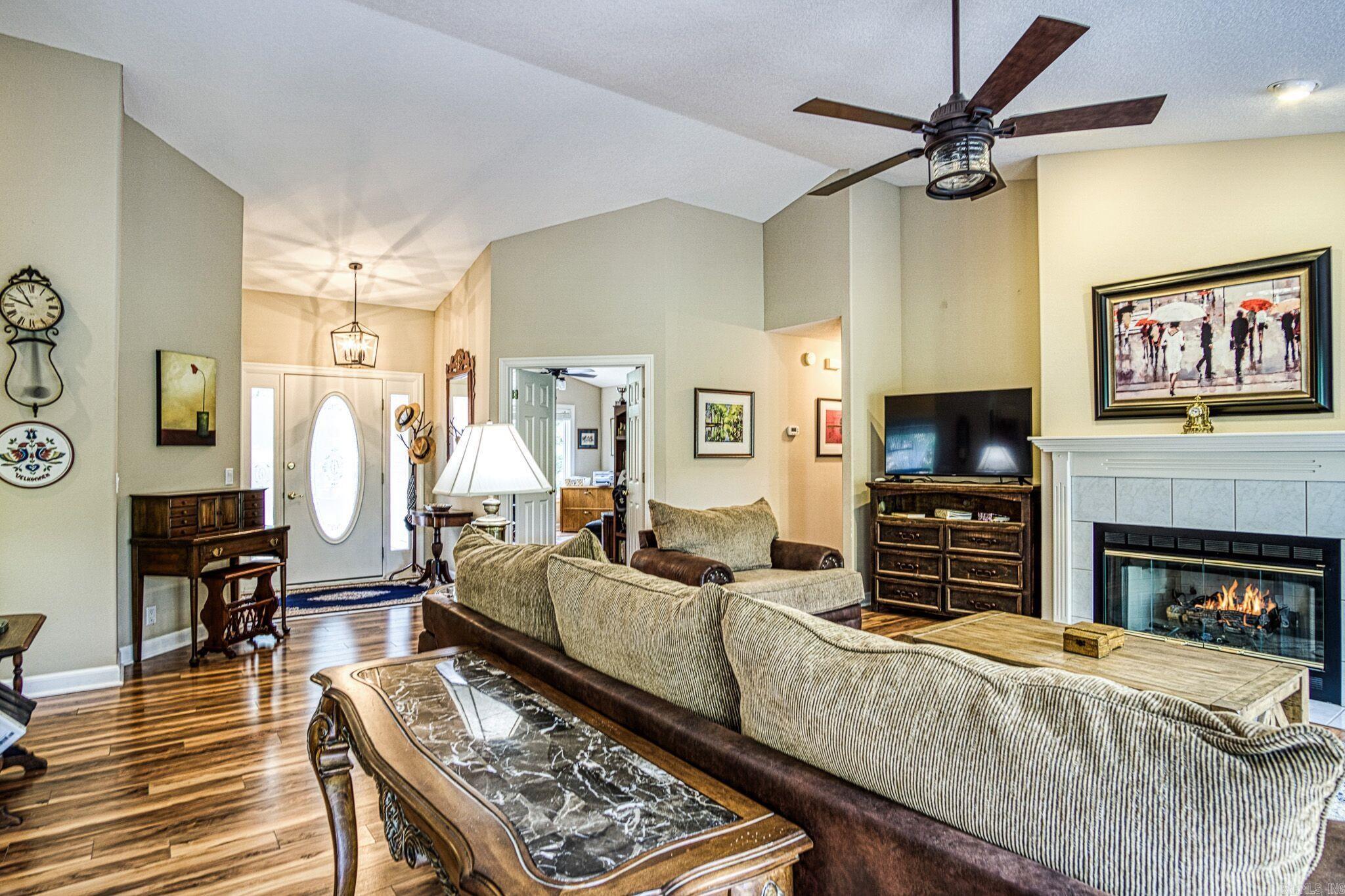 BALTANAS - Residential