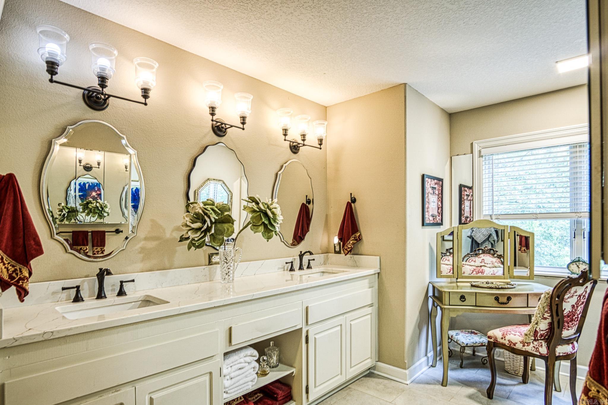 BALTANAS - Residential