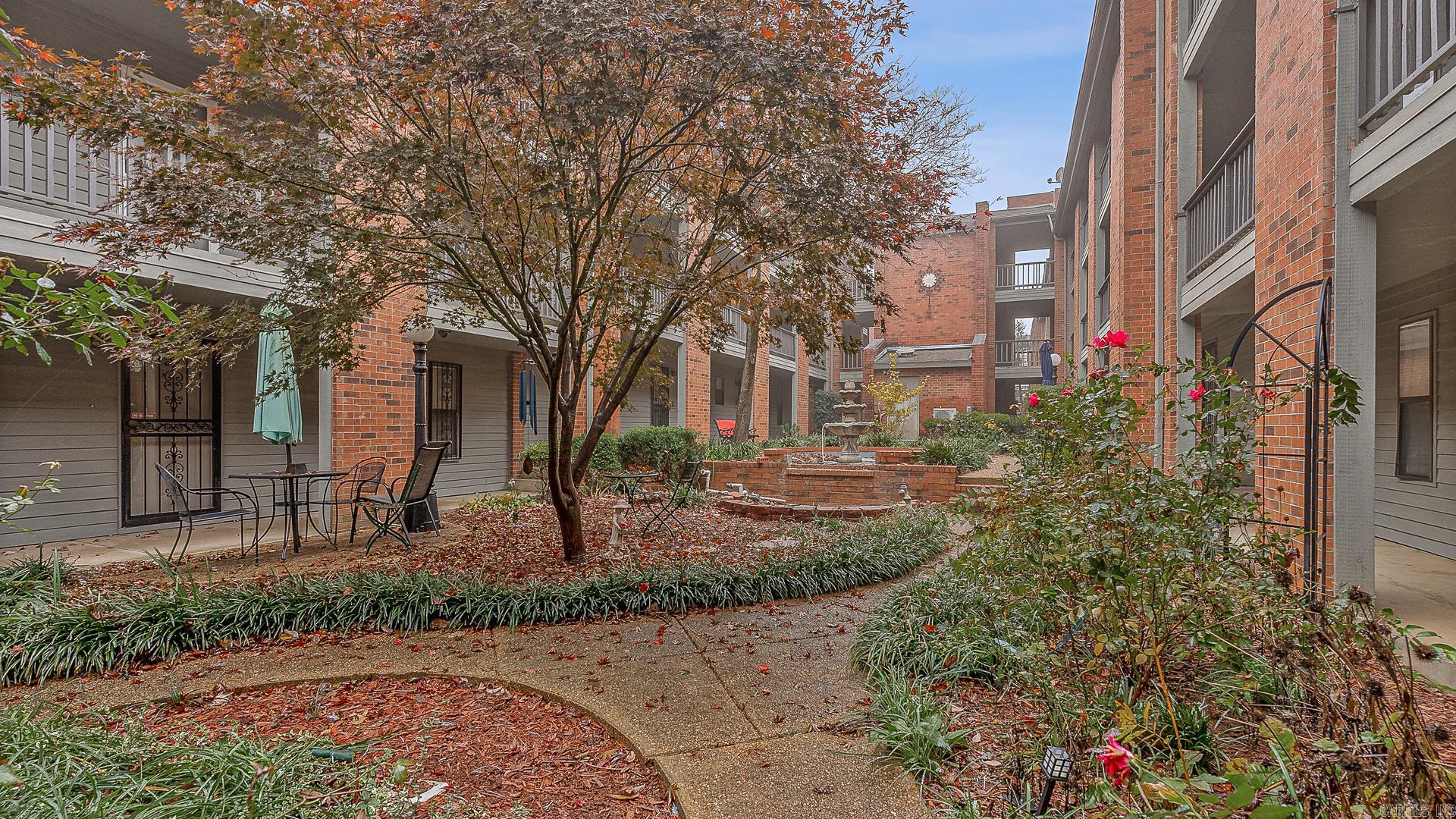 Cambridge Court - Residential