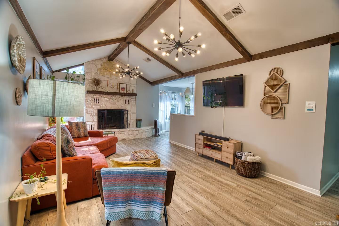 Smoking Oaks - Residential