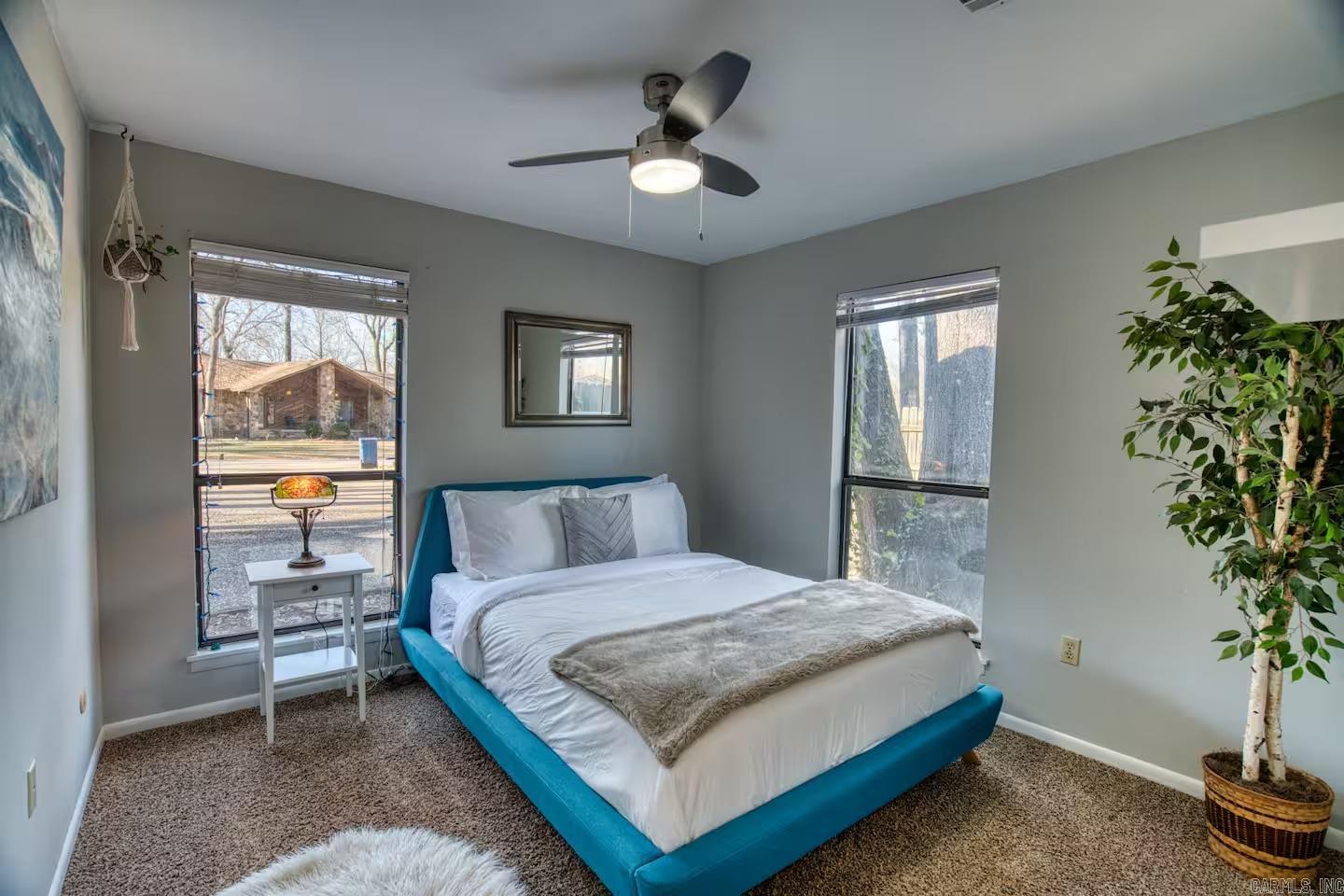 Smoking Oaks - Residential