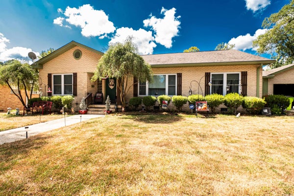 1407 W MAIN ST, EL DORADO, AR 71730 - Image 497b68bdac7941f7fb822da6e53d5eae/1754348167