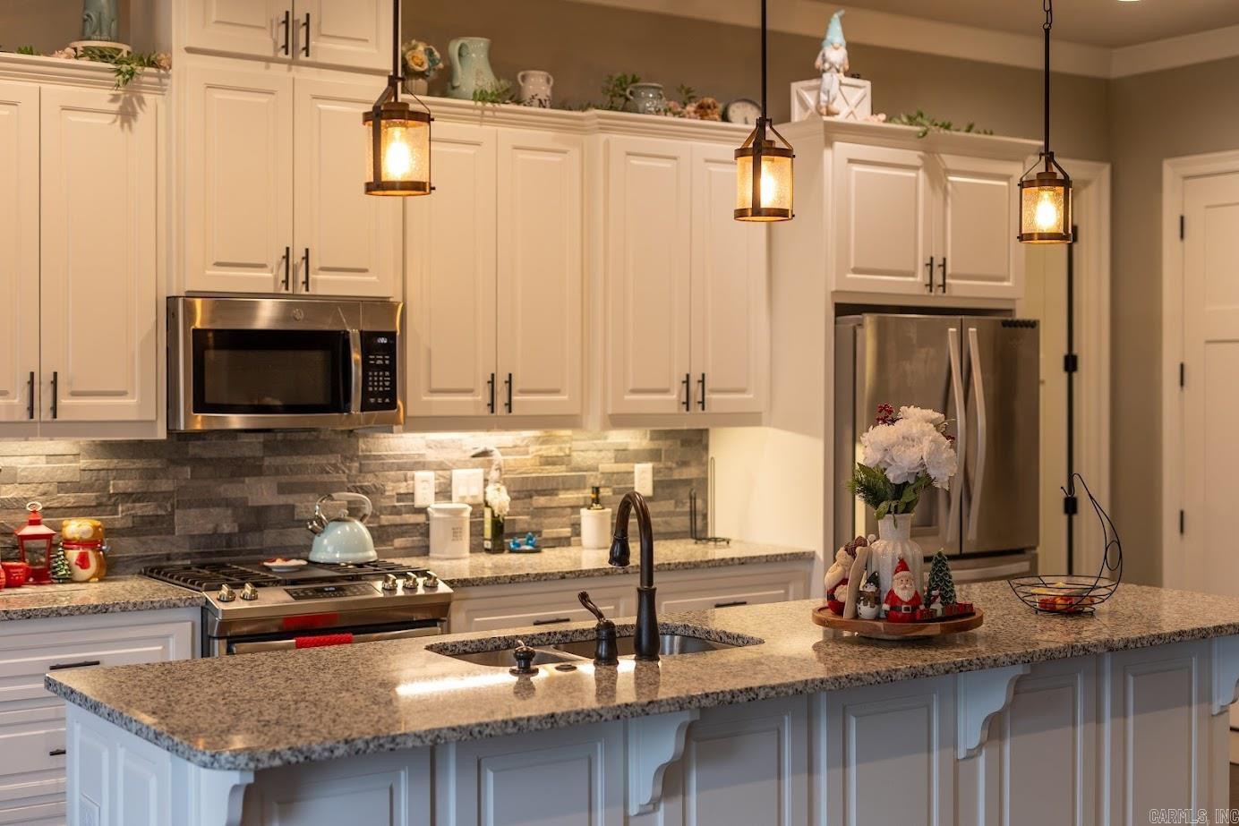 CREEKSIDE ADDN - Residential