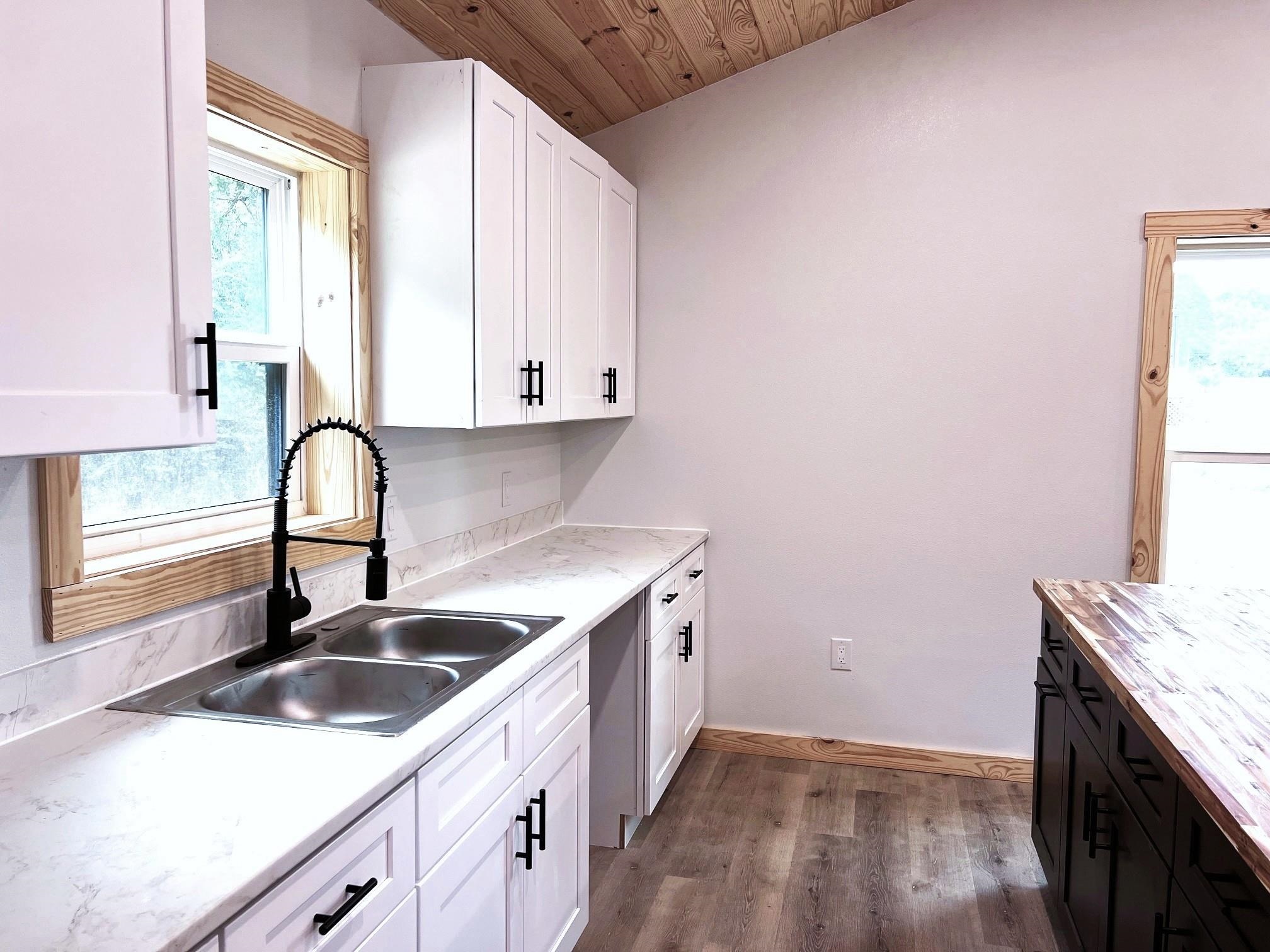 WHITEWATER ESTATES - Residential