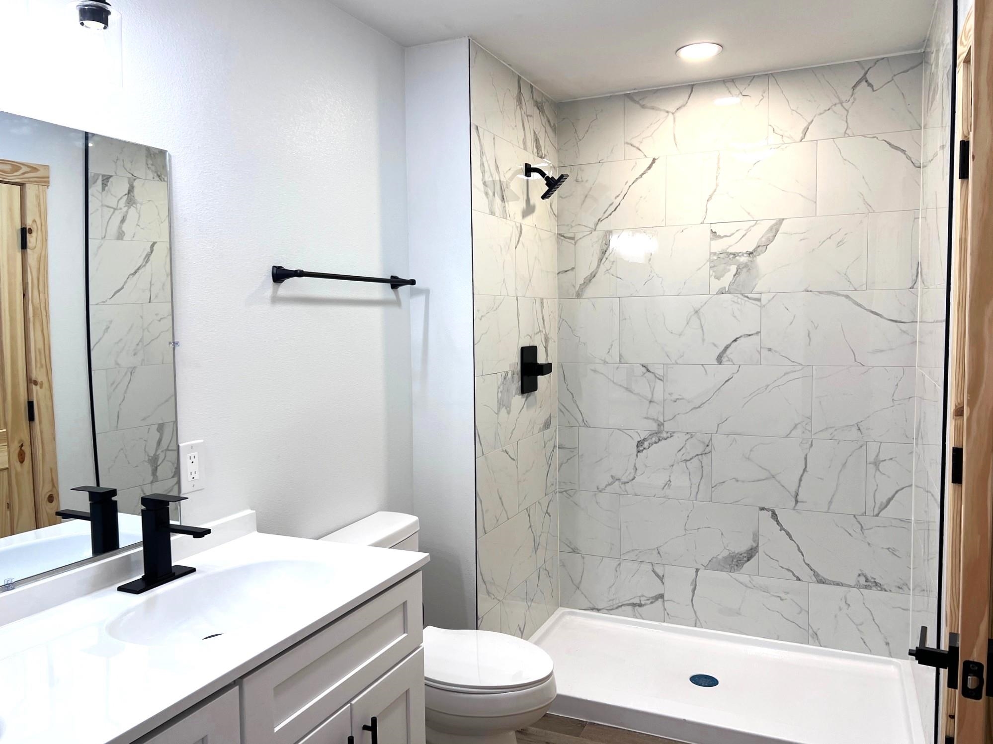 WHITEWATER ESTATES - Residential