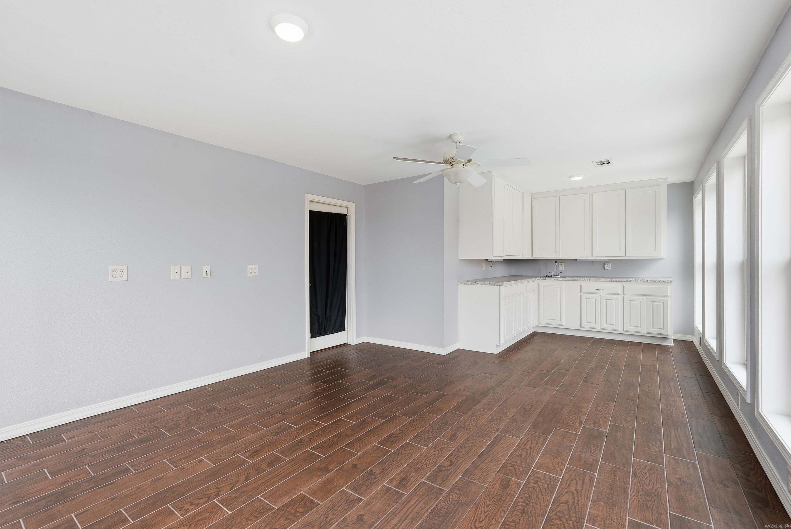 SUMMER HILL PLACE - Residential