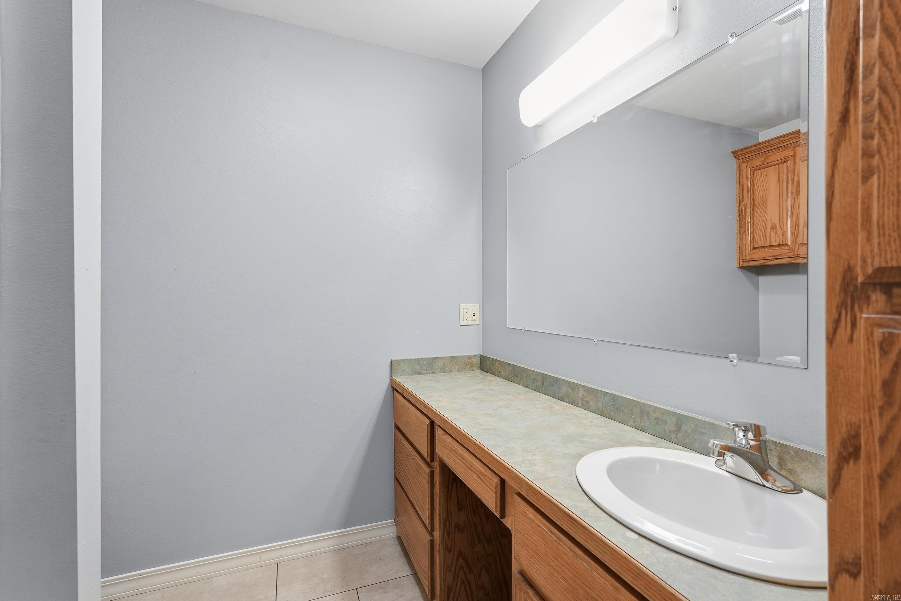 SUMMER HILL PLACE - Residential