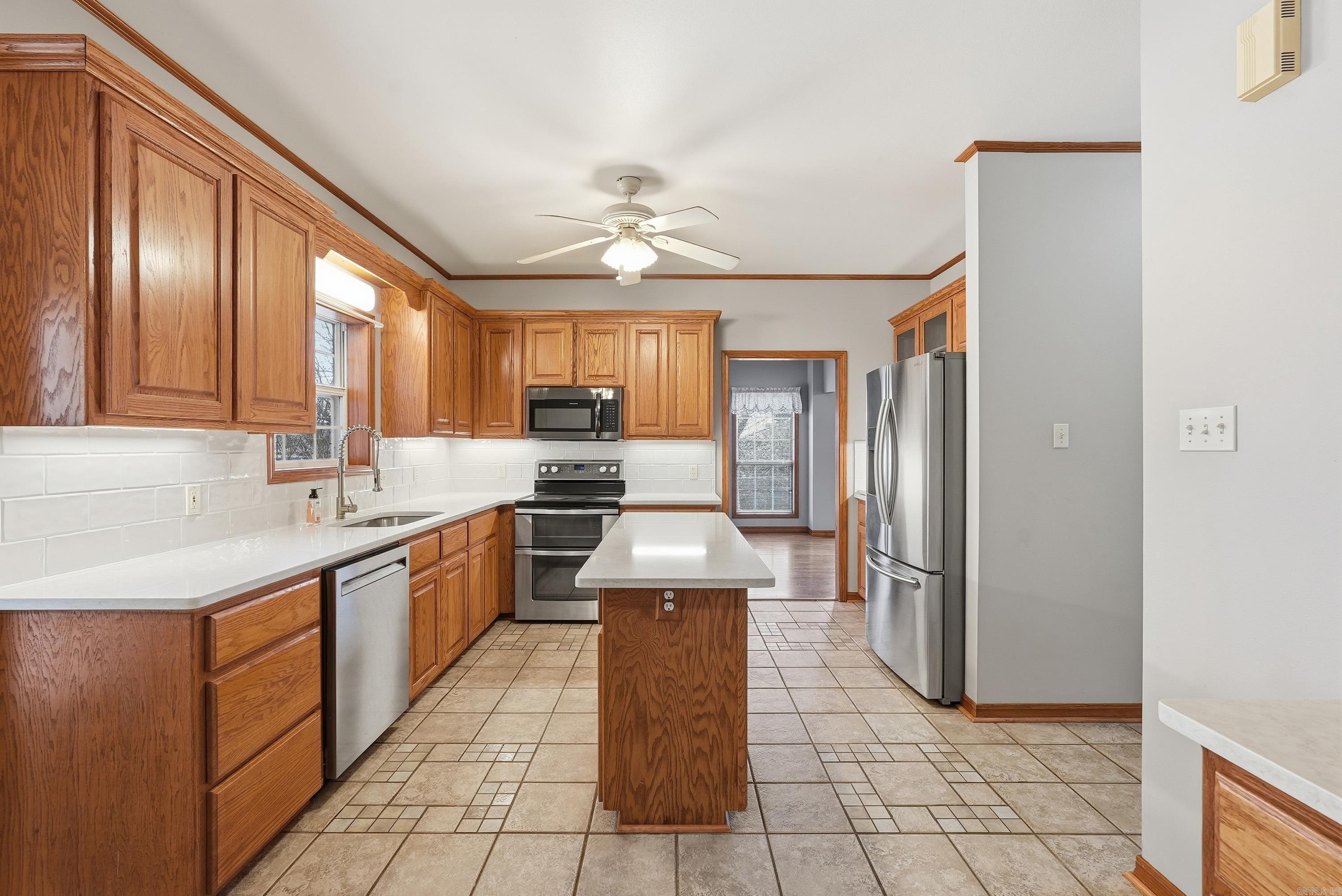 SUMMER HILL PLACE - Residential