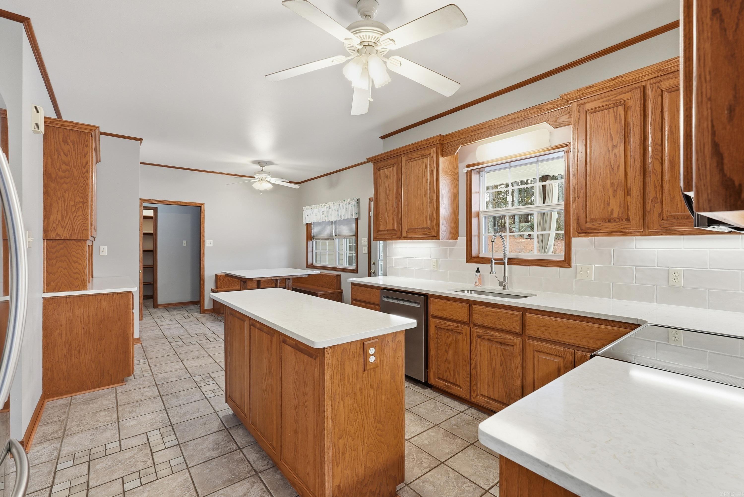 SUMMER HILL PLACE - Residential