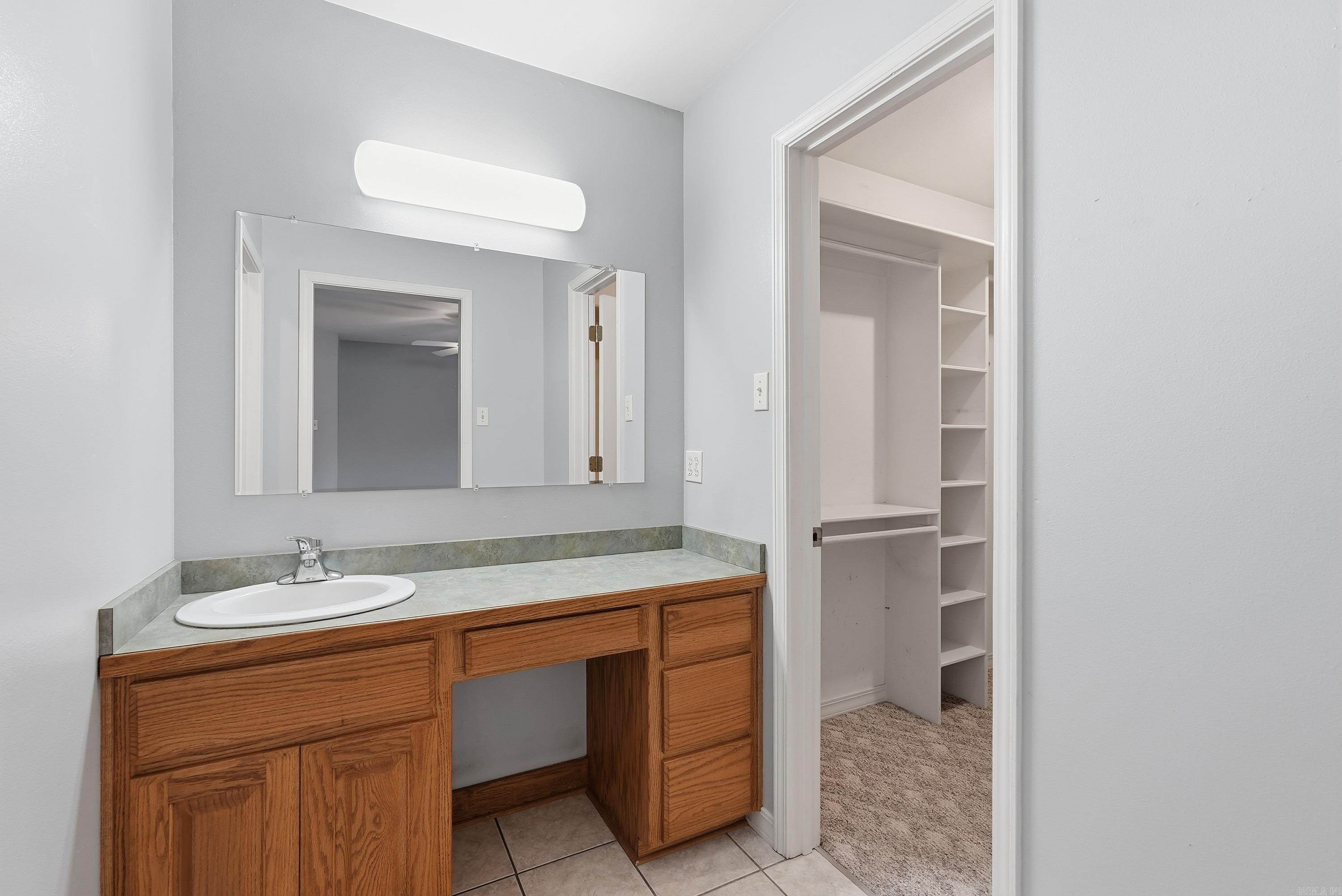 SUMMER HILL PLACE - Residential