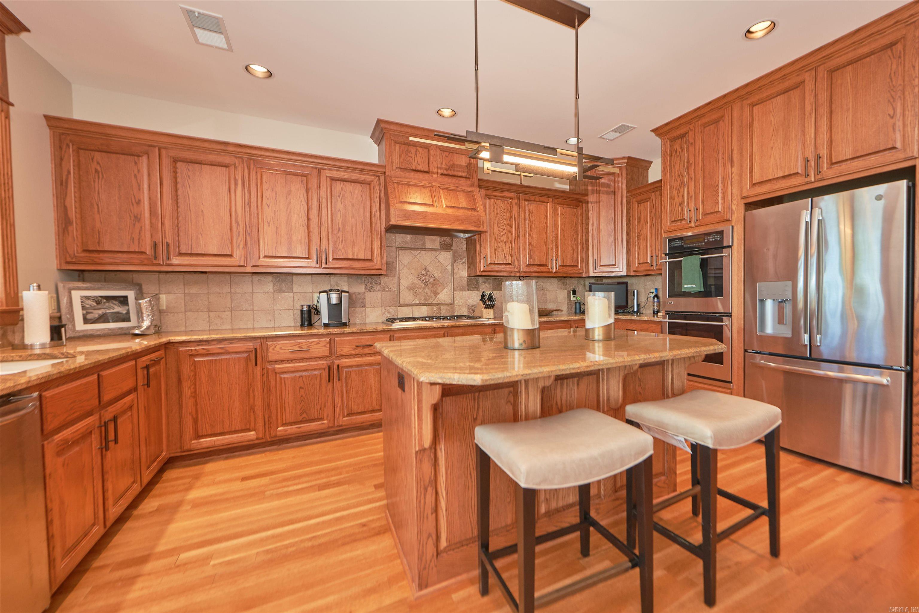 GRAND VIEW ESTATES - Residential