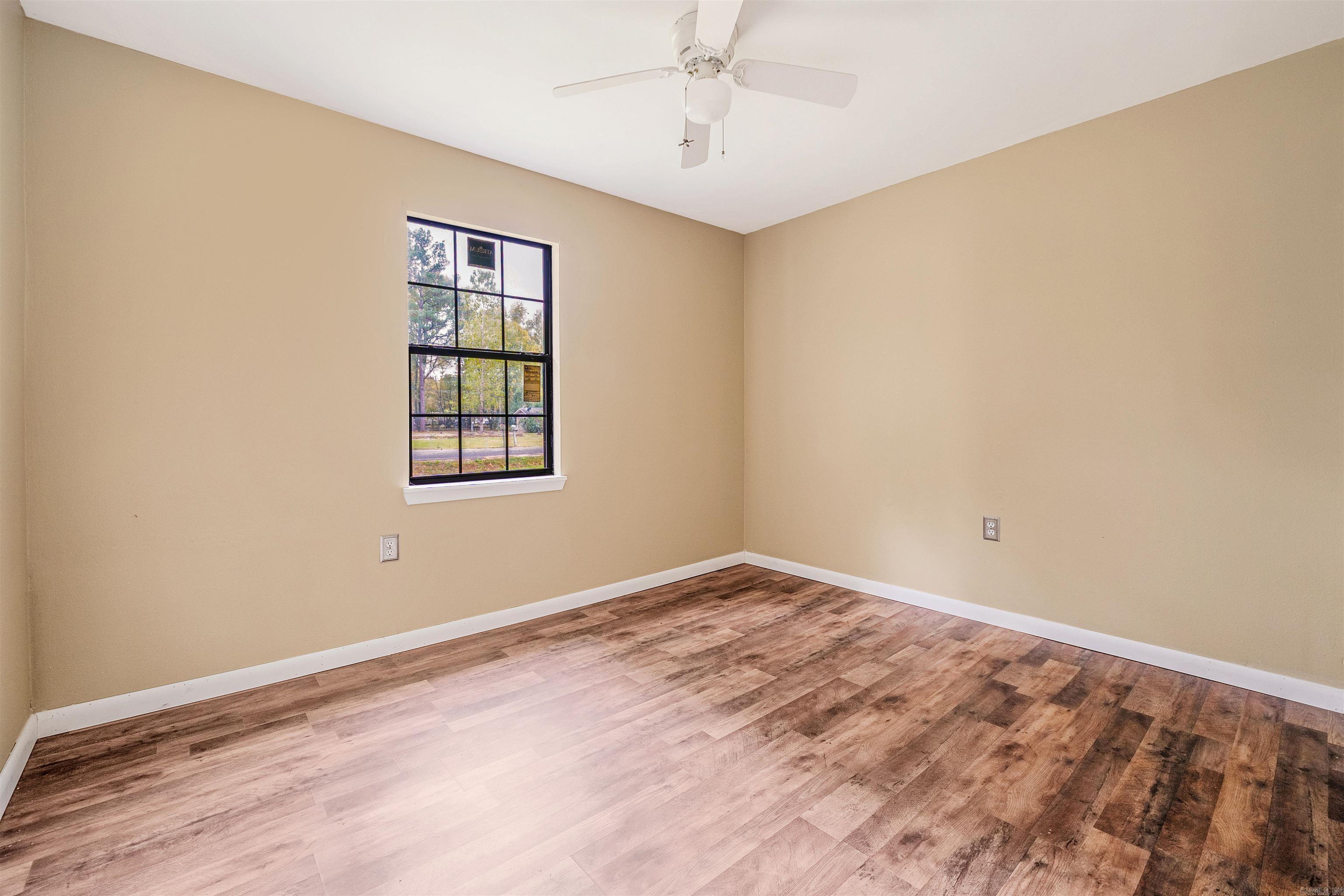 HOLIDAY TERRACE ADDN (HIGGINSON) - Residential