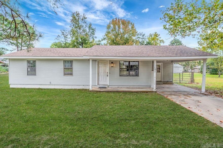 This 3-bedroom, 1-bath home sits on a spacious .4-acre lot with a fully fenced-in yard and a relaxing screened-in porch. Inside, you’ll love the vaulted ceilings that open up the main living area and give the home a bright, open feel. 2025 flooring, 2025 countertops and backsplash.  The layout flows easily from the living room to the kitchen, making it great for everyday living or entertaining guests. Each bedroom offers comfortable space, and the full bath has a clean, simple design ready for your personal touch. With plenty of outdoor space and a great location close to local amenities, this home is a perfect fit for a first-time buyer or anyone looking for an affordable, move-in-ready property with room to make it their own.