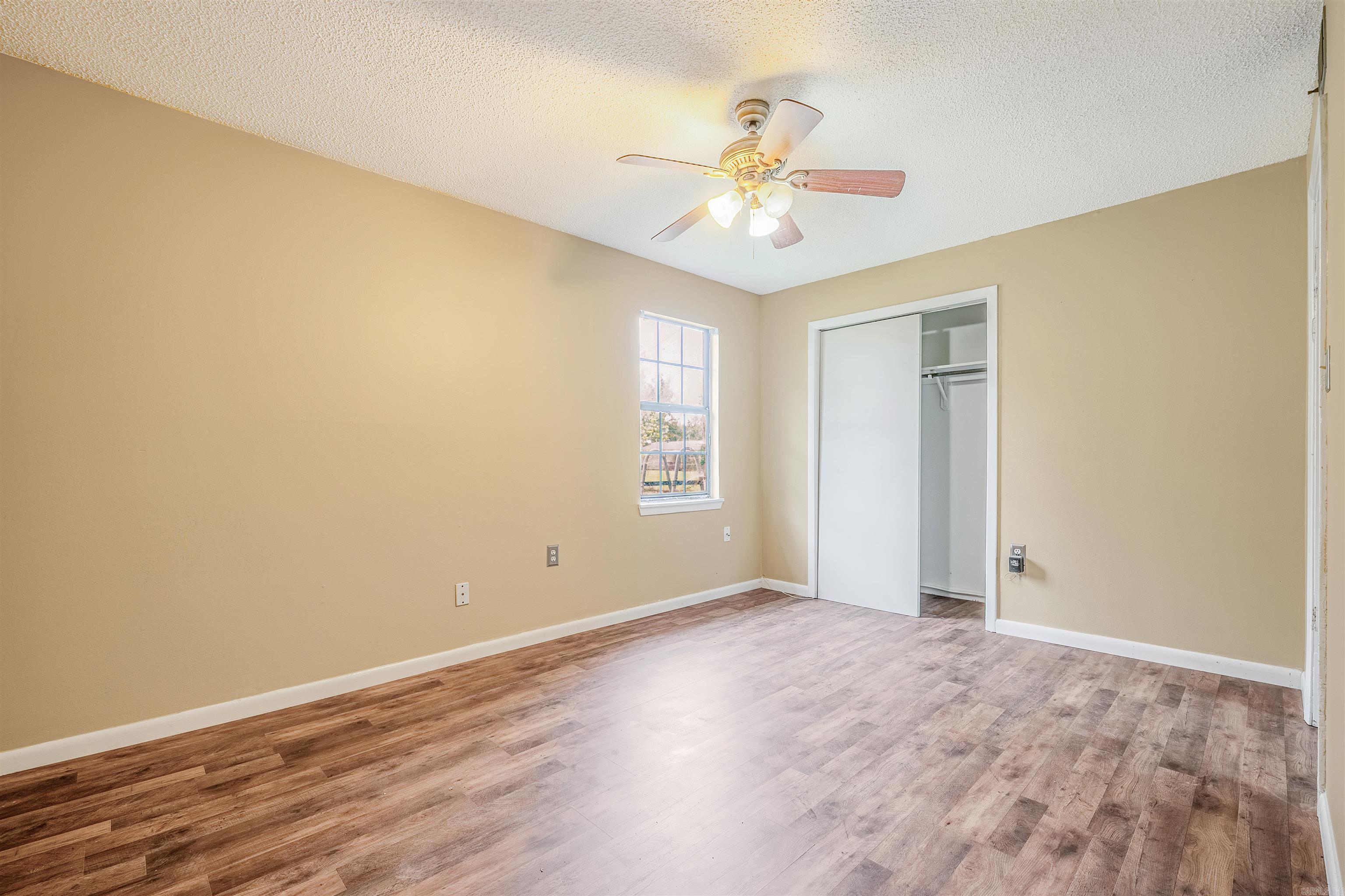 HOLIDAY TERRACE ADDN (HIGGINSON) - Residential