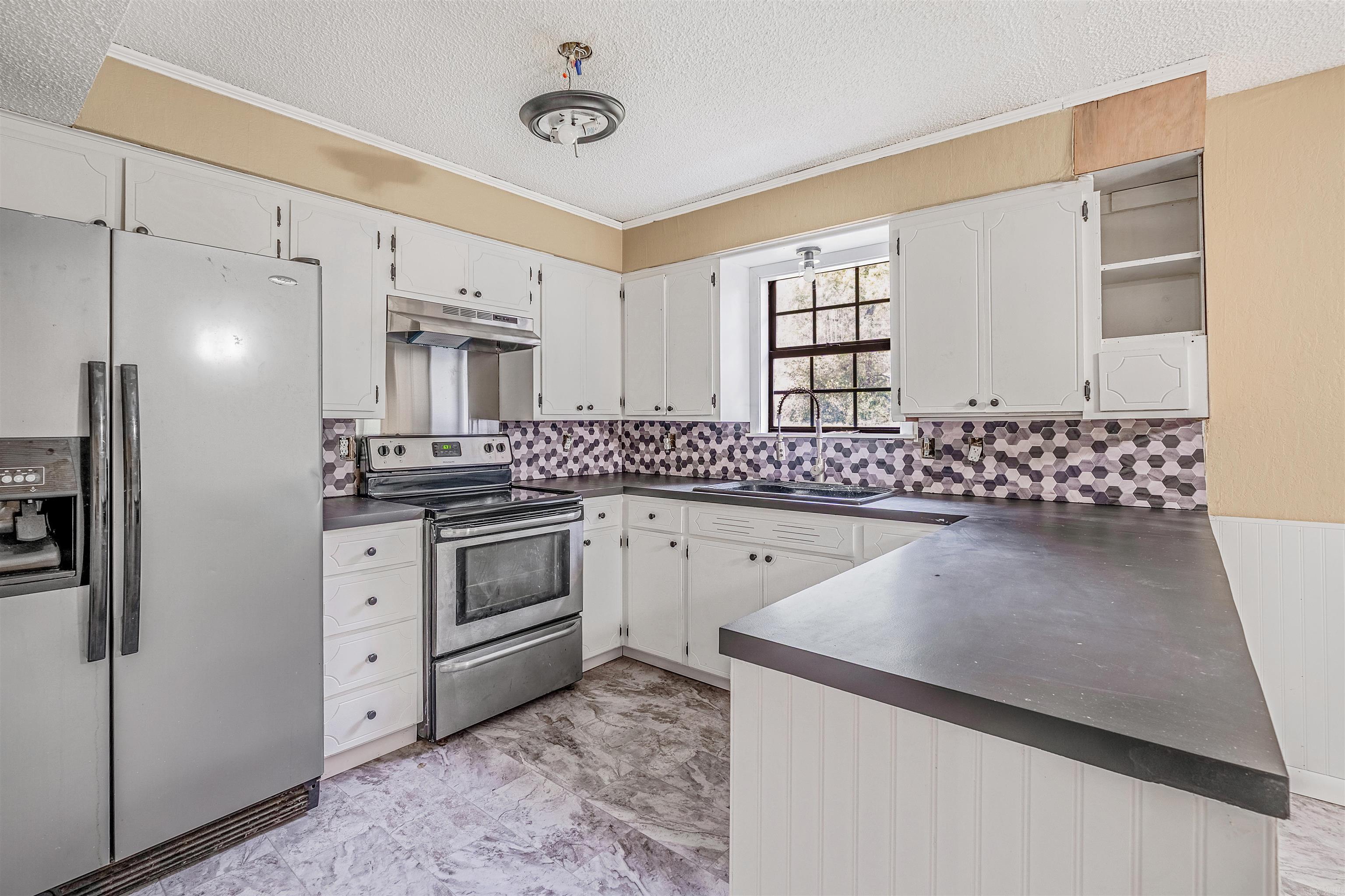 HOLIDAY TERRACE ADDN (HIGGINSON) - Residential