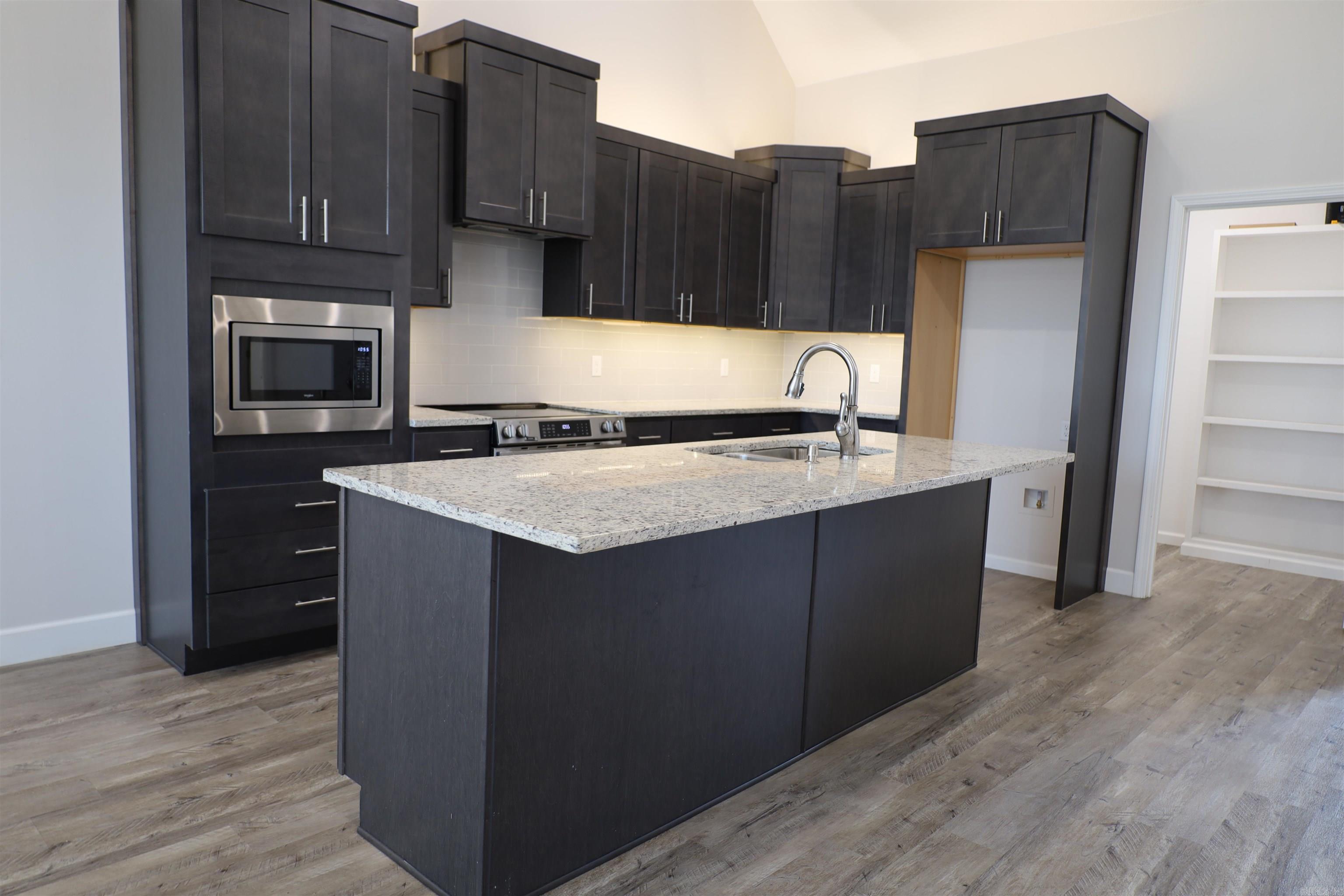 SILO RIDGE ESTATES - Residential