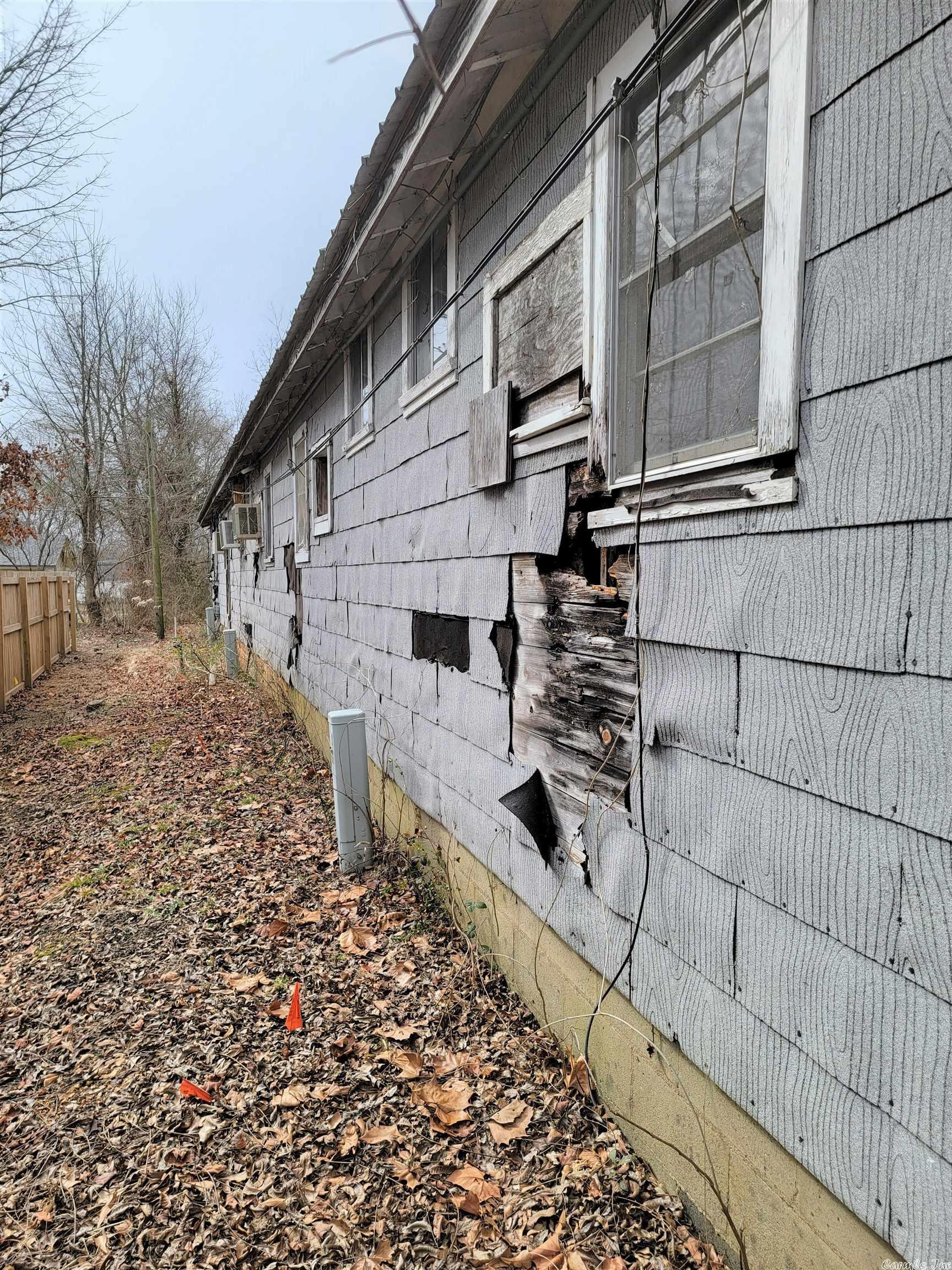 Eureka - Commercial Sale