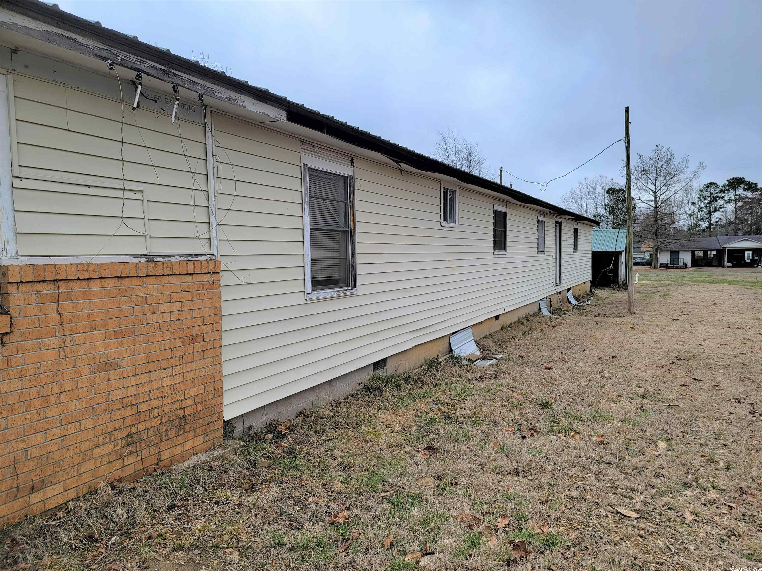 Eureka - Commercial Sale