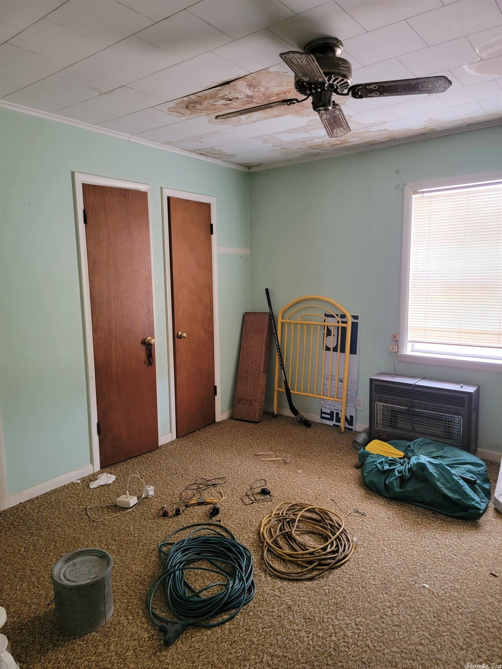 Eureka - Commercial Sale