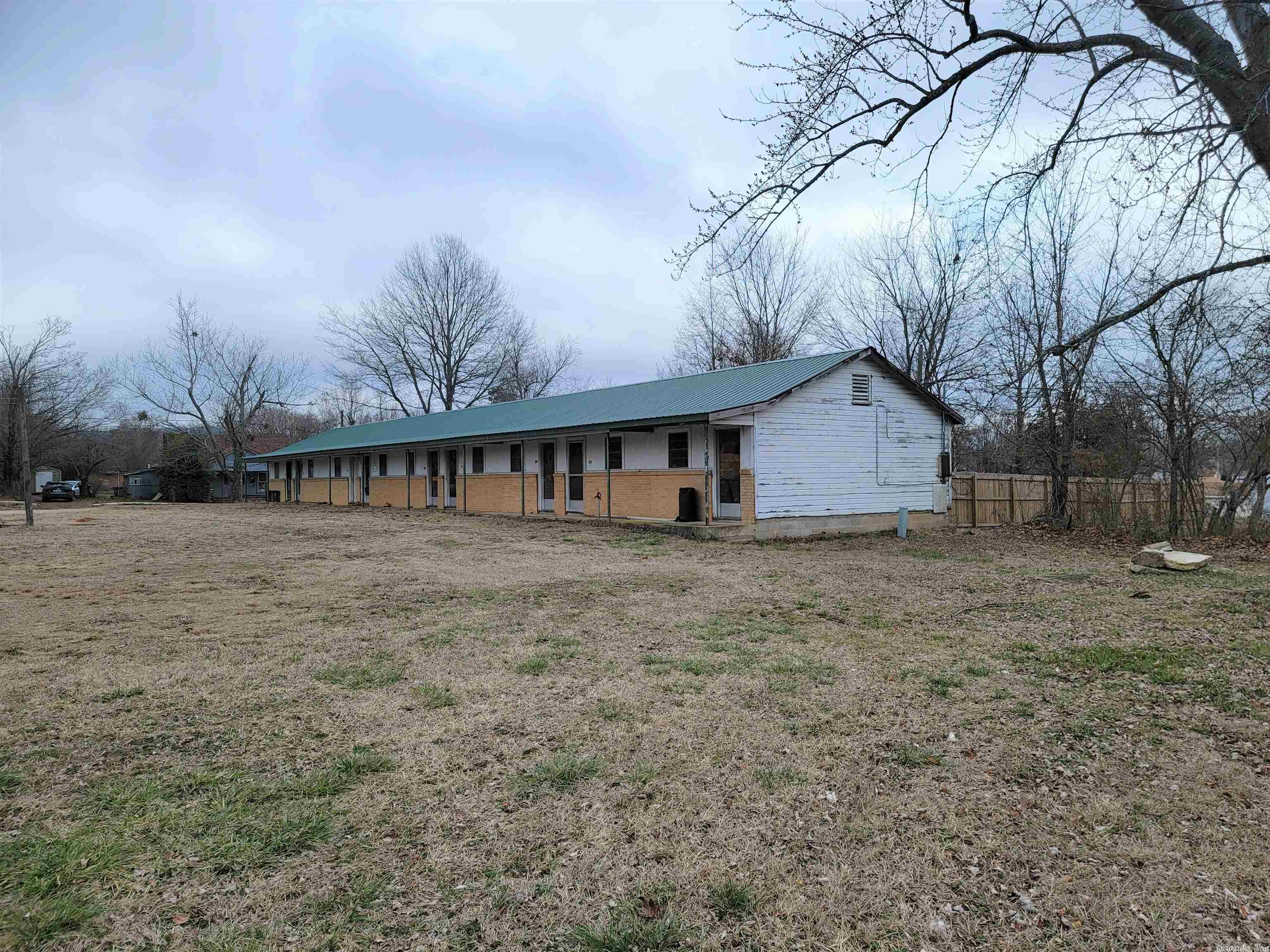 Eureka - Commercial Sale