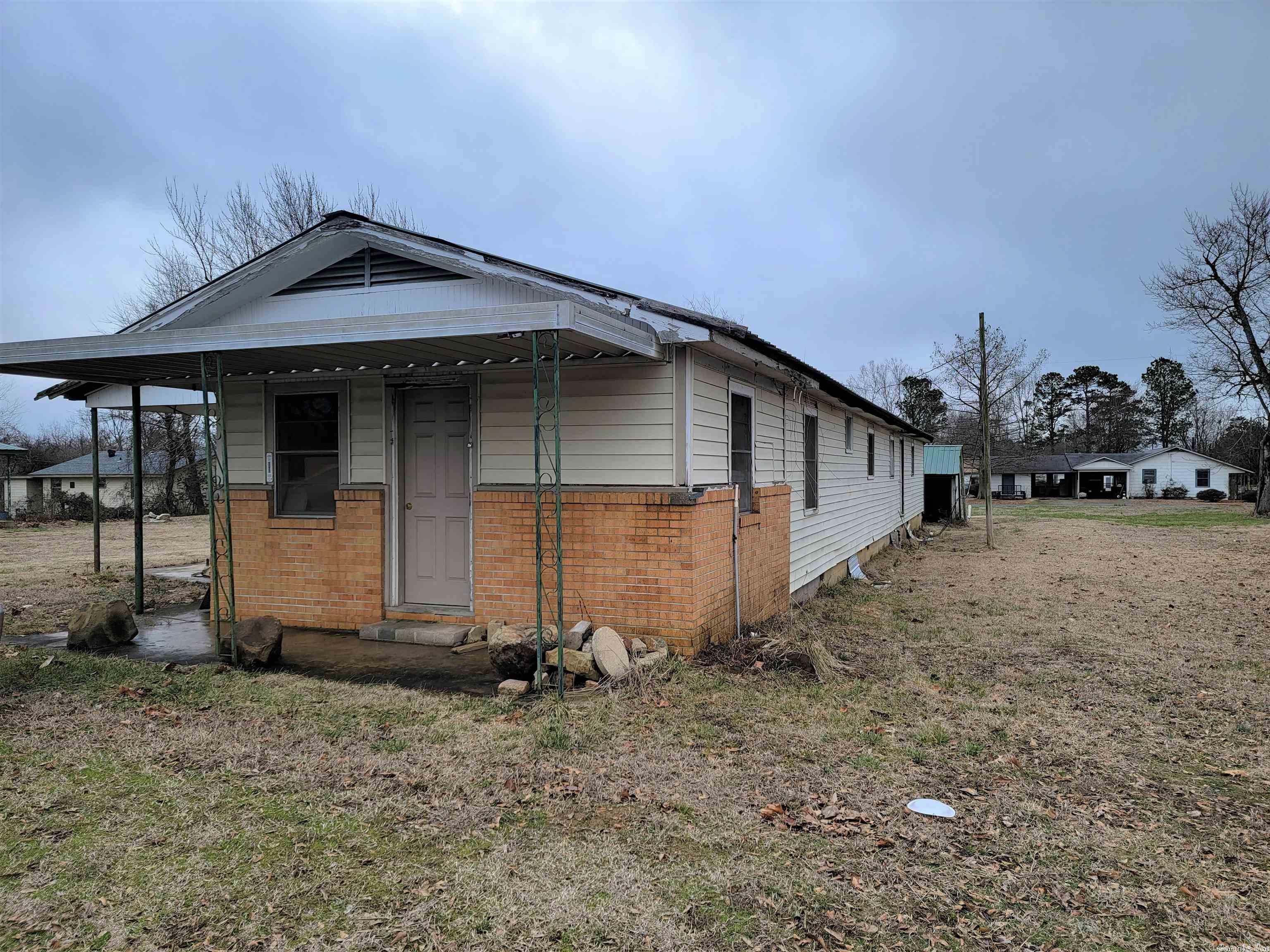 Eureka - Commercial Sale