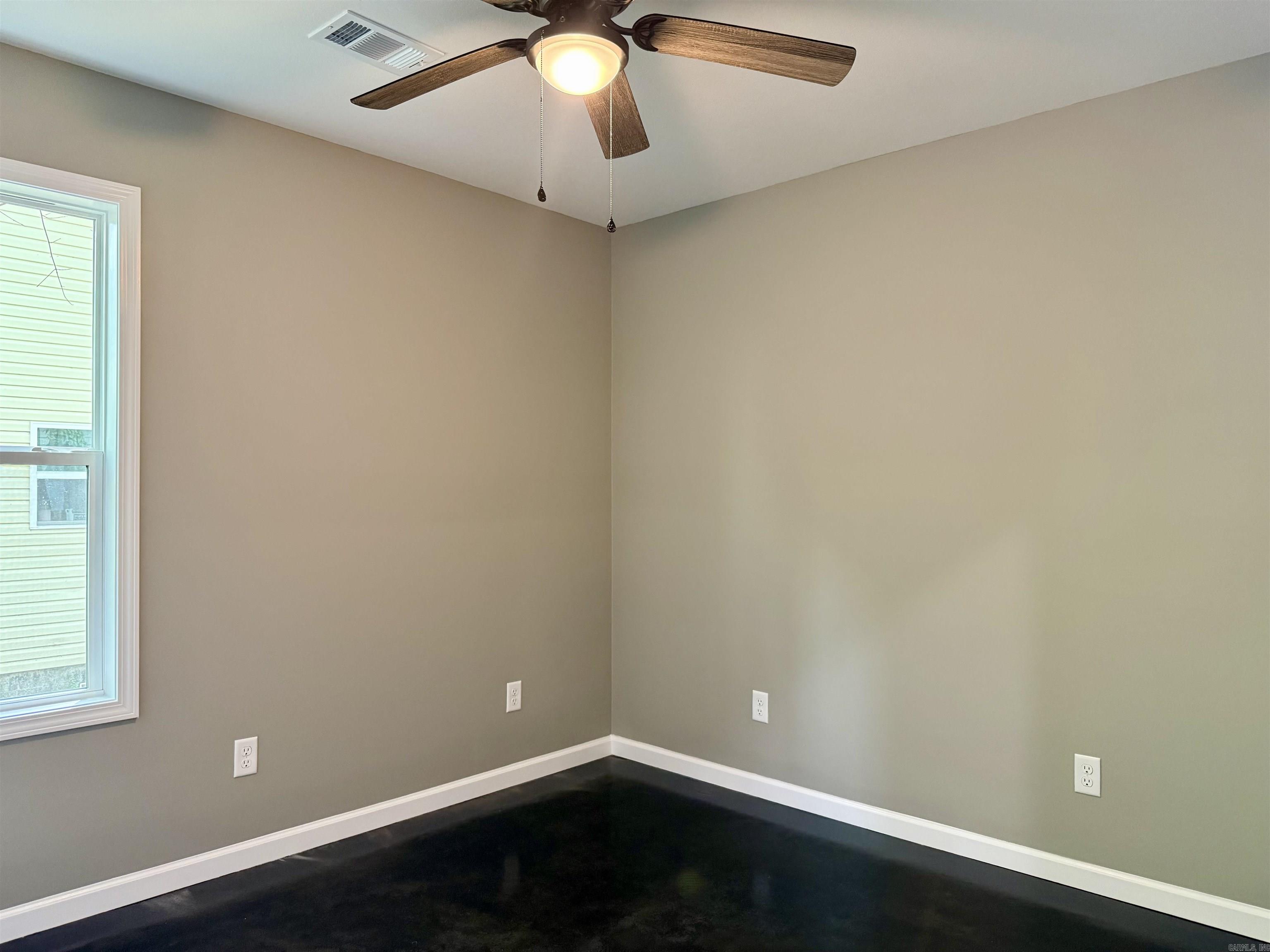 SOUTHWESTERN REALTY - Residential