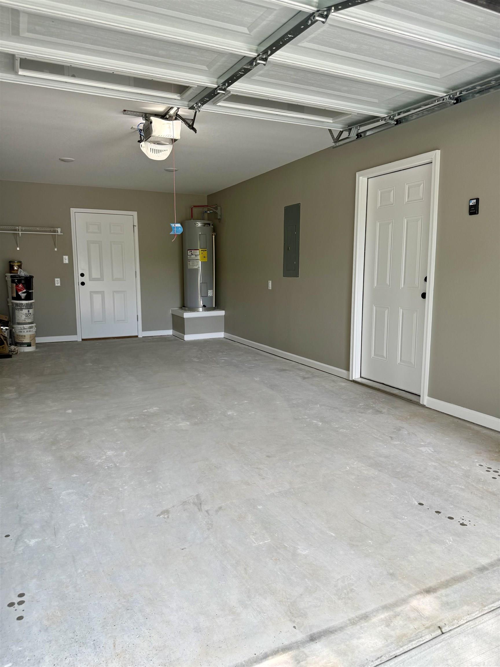 SOUTHWESTERN REALTY - Residential