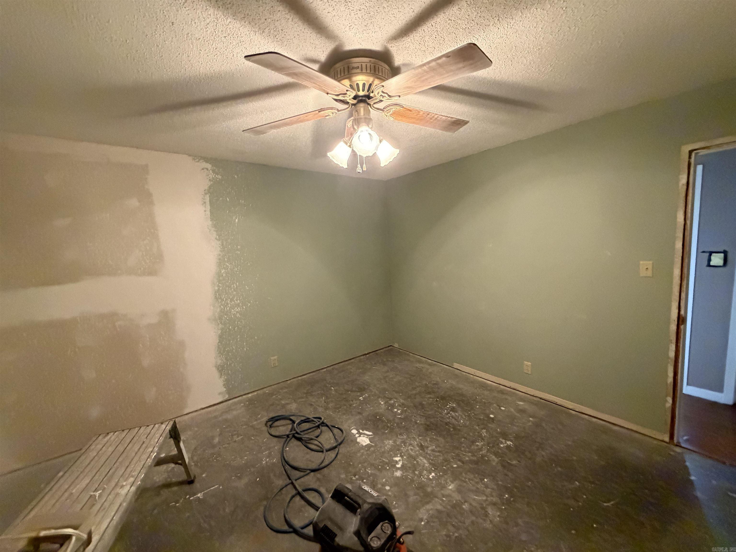 COUNTY - Residential