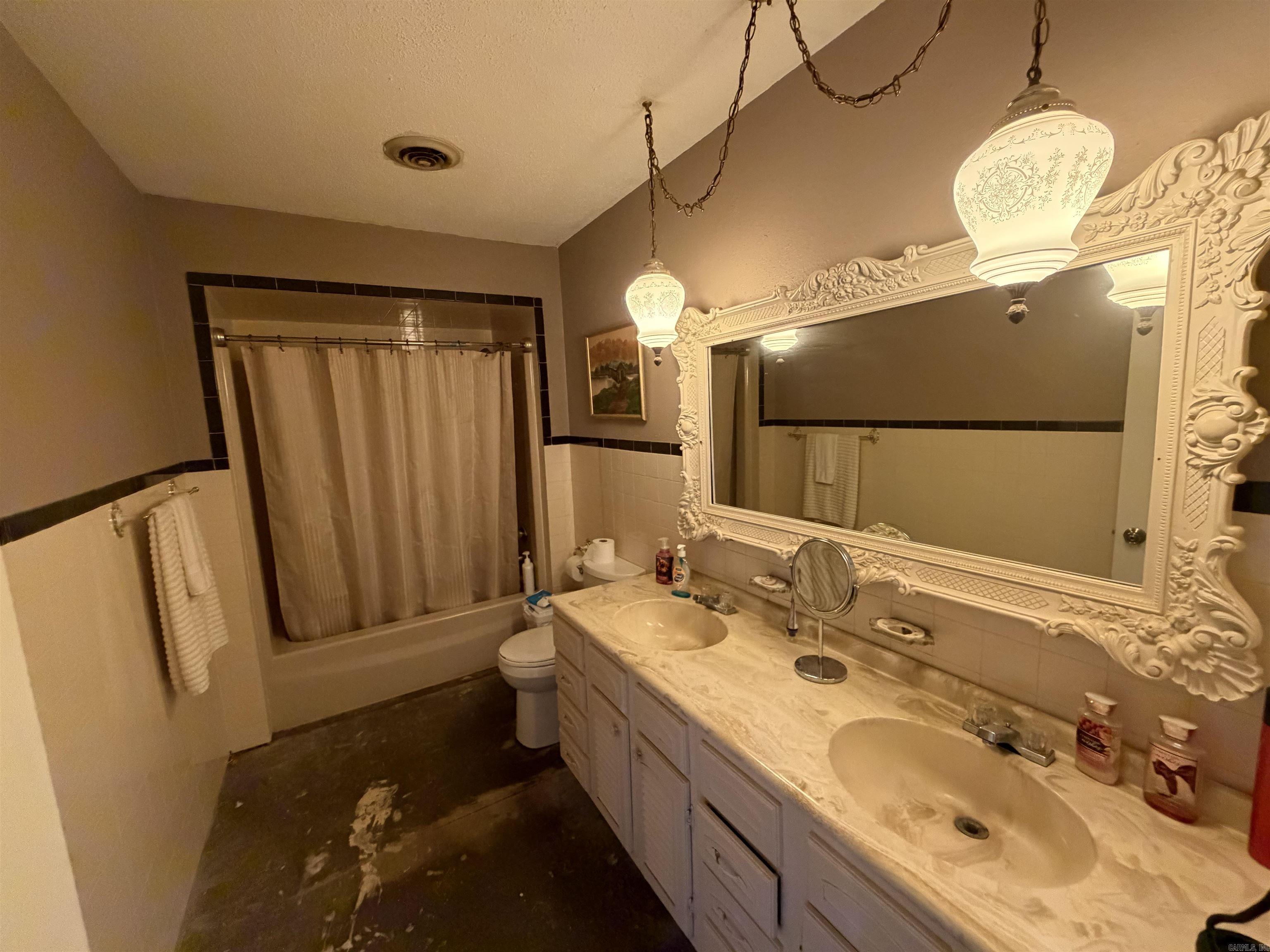 COUNTY - Residential