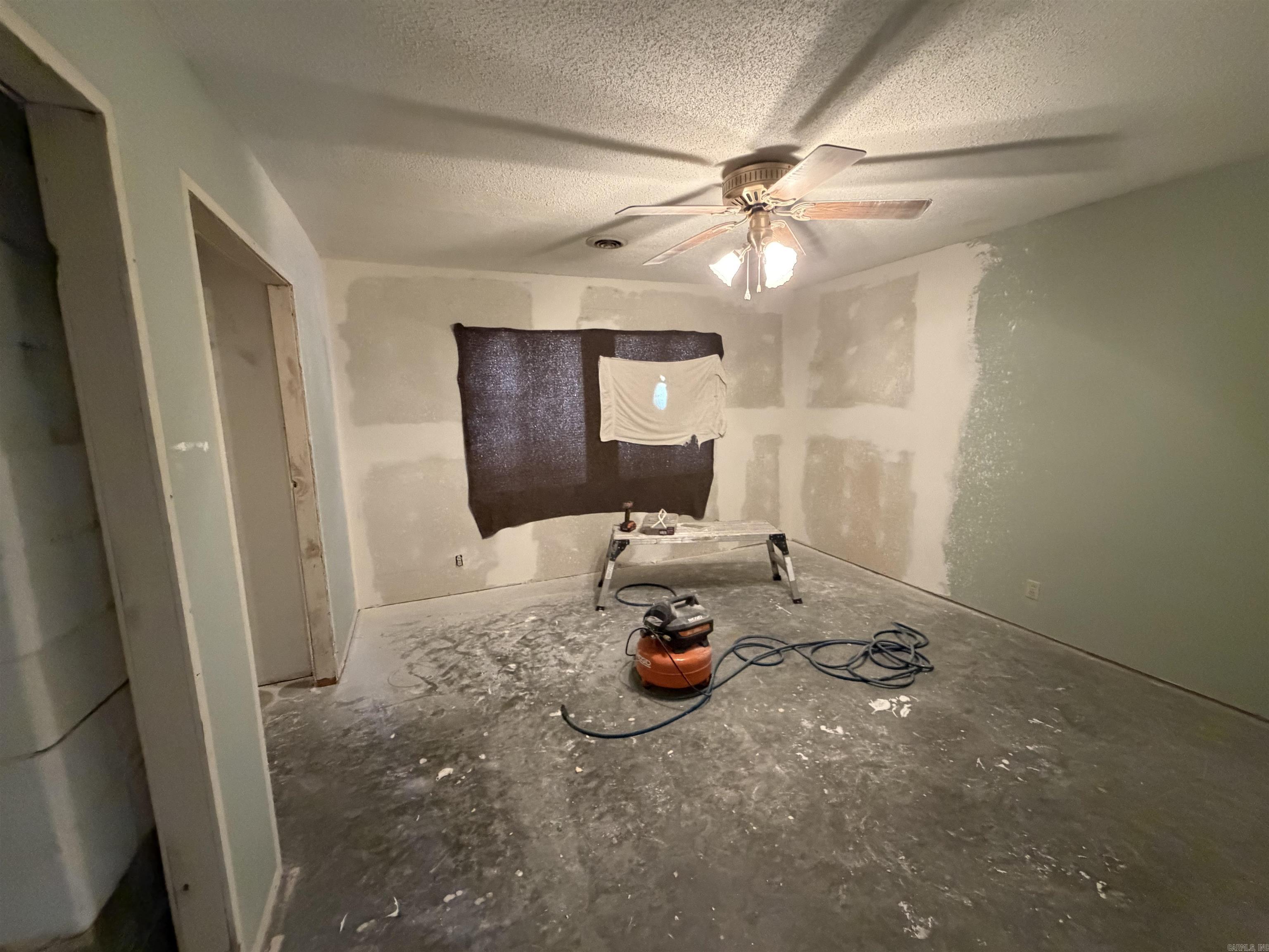 COUNTY - Residential